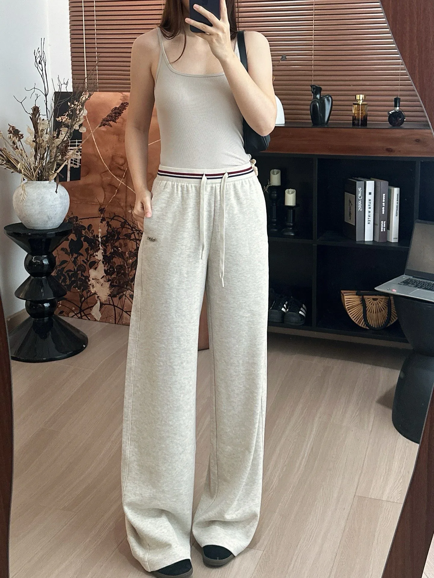 Брюки Женские Prada 18473772