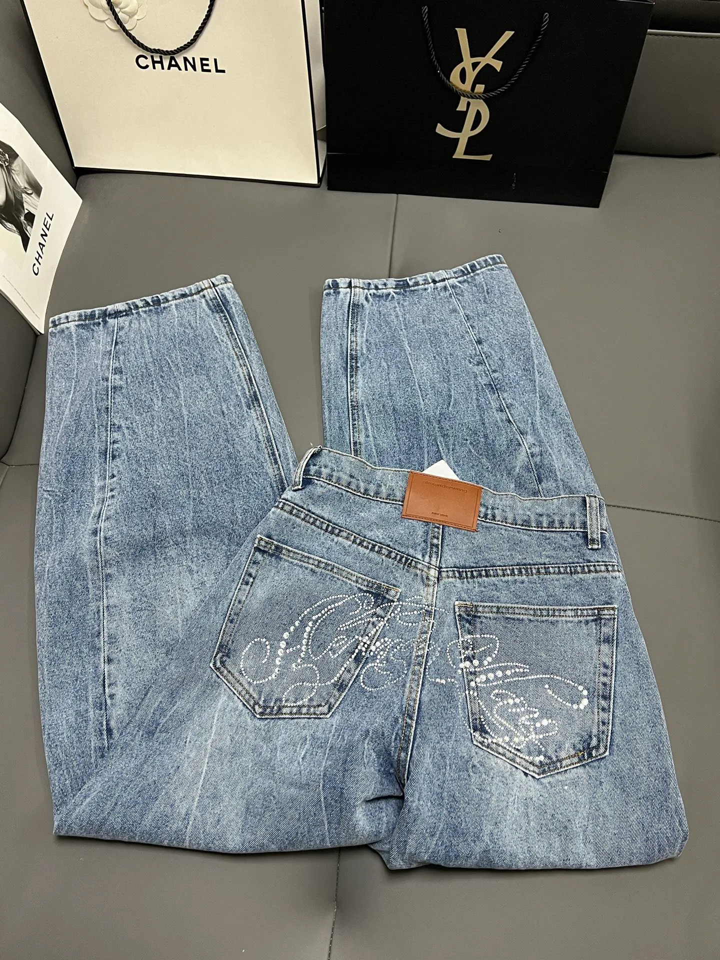 Джинсы Женские Alexander Wang 12723135