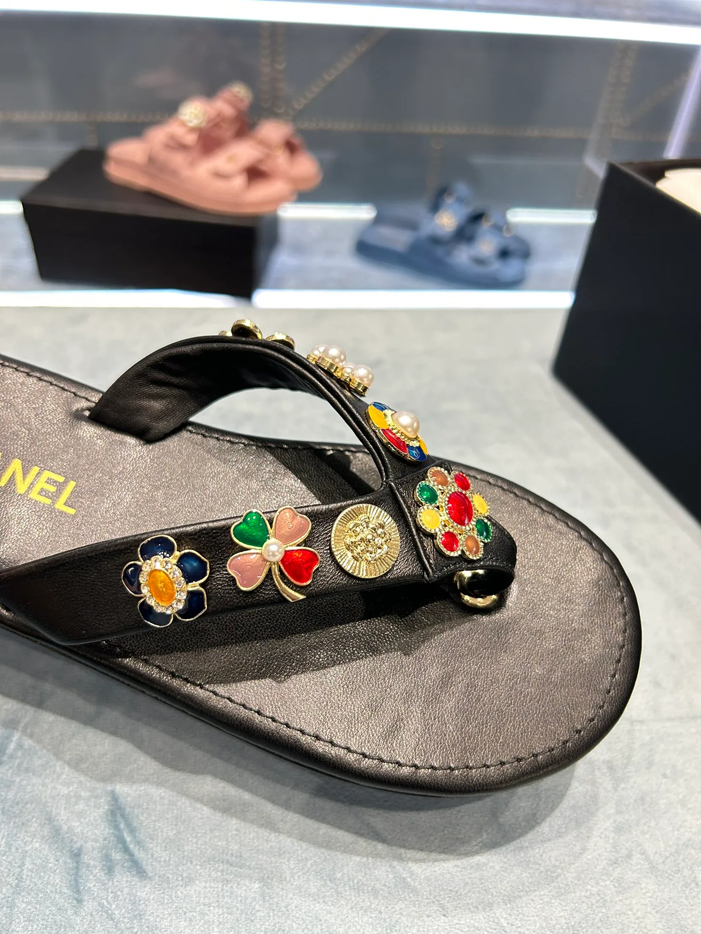 Шлепанцы Женские Chanel 32778