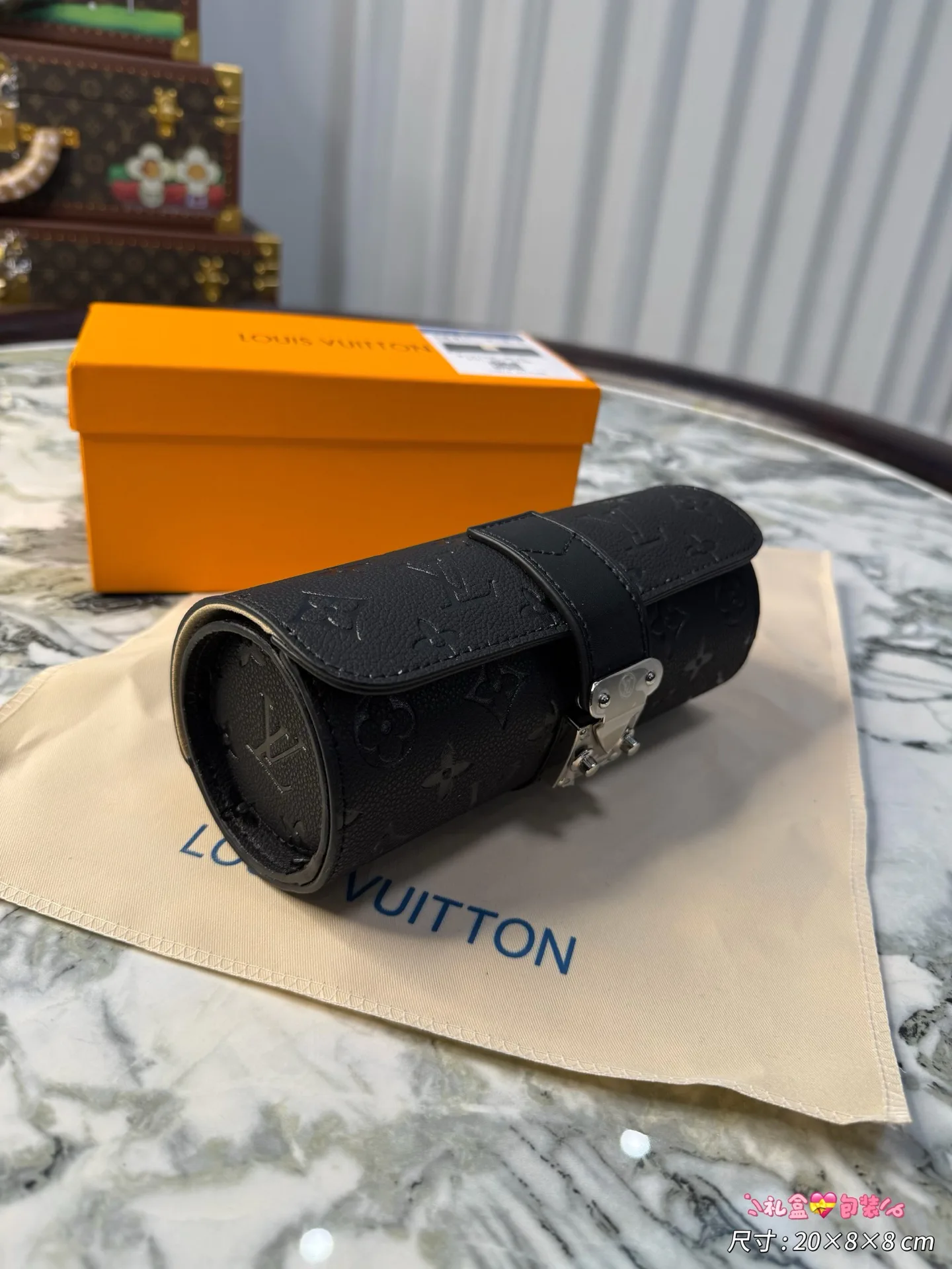 Текстиль Louis Vuitton 11568243