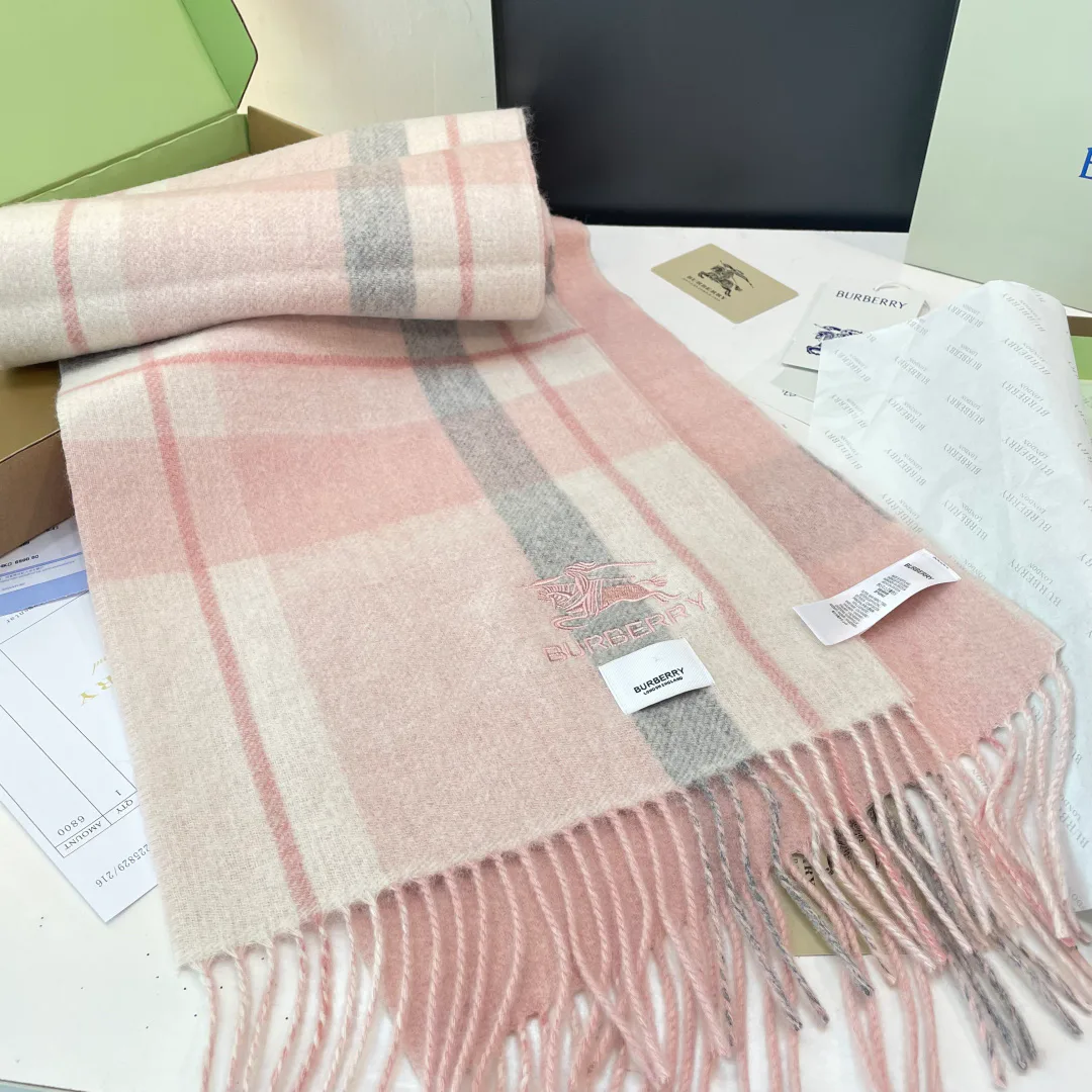 Шарфы Burberry 966171