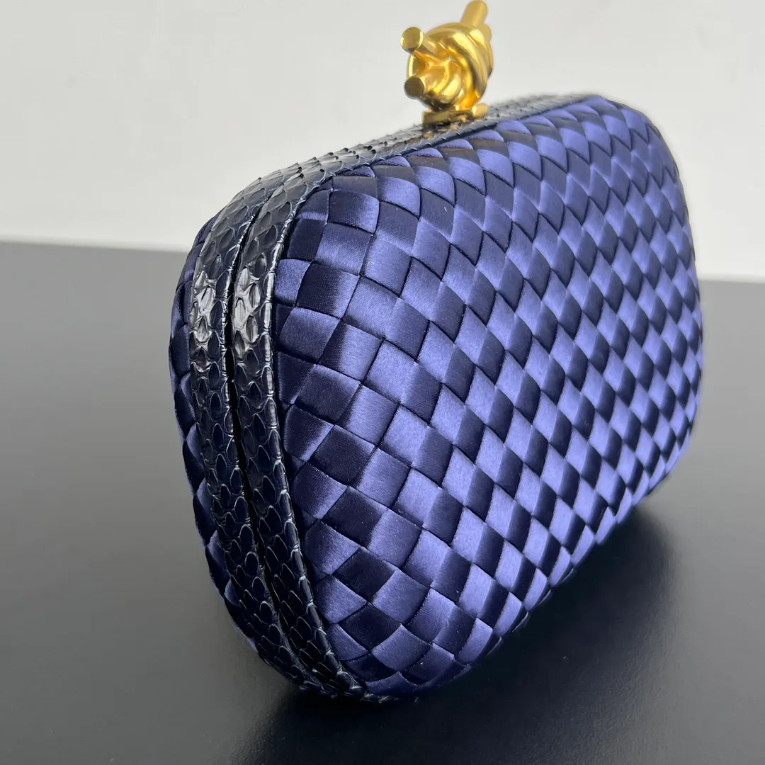Клатчи Женские Bottega Veneta 32037