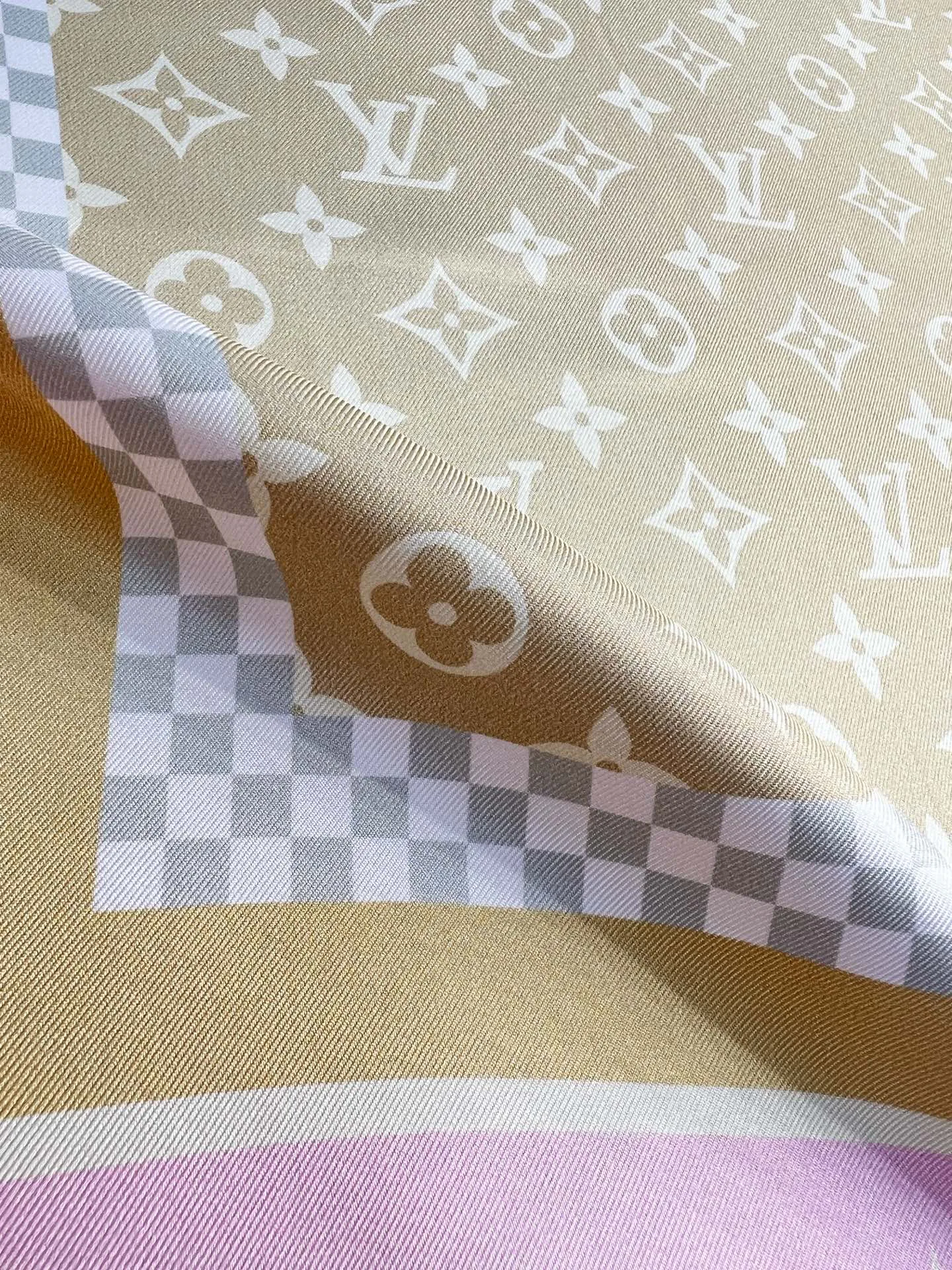 Платки Louis Vuitton 10235970