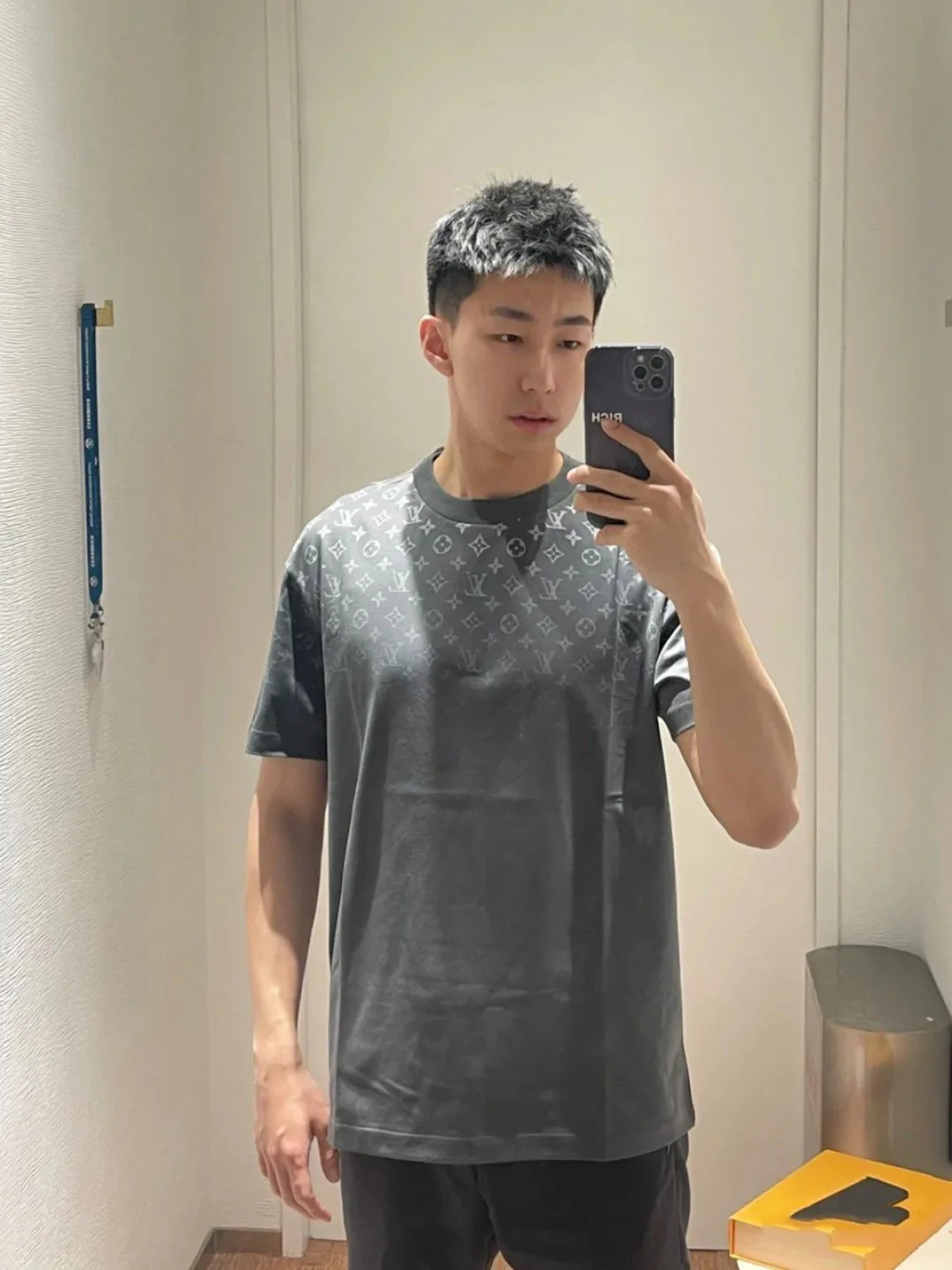 Футболки Мужские Louis Vuitton 9693470