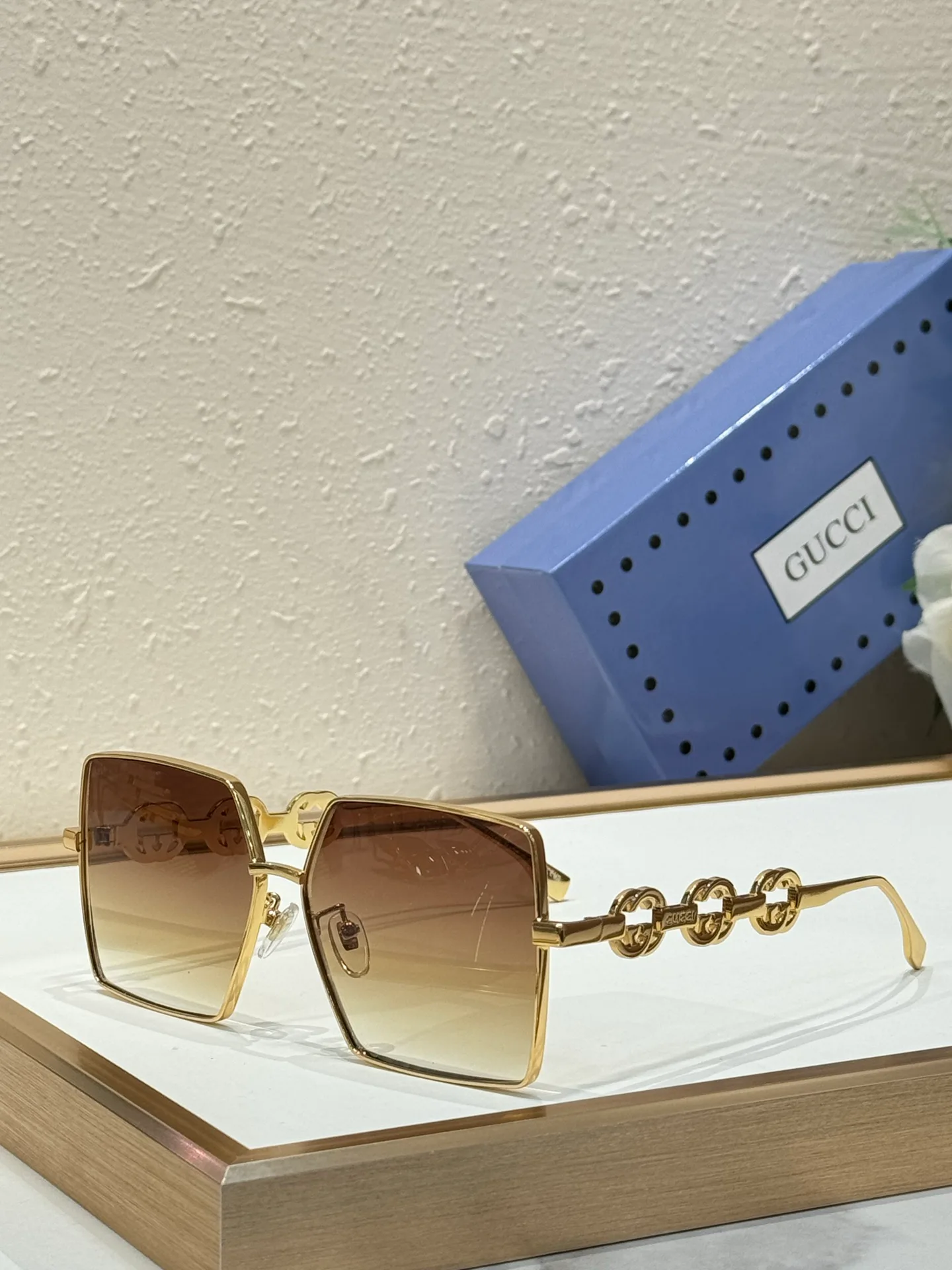 Очки Gucci 17546274