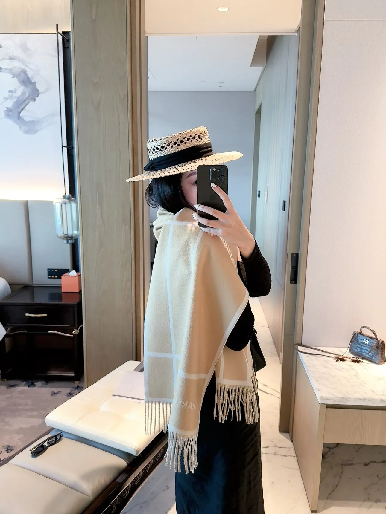 Шарфы Chanel 18322577