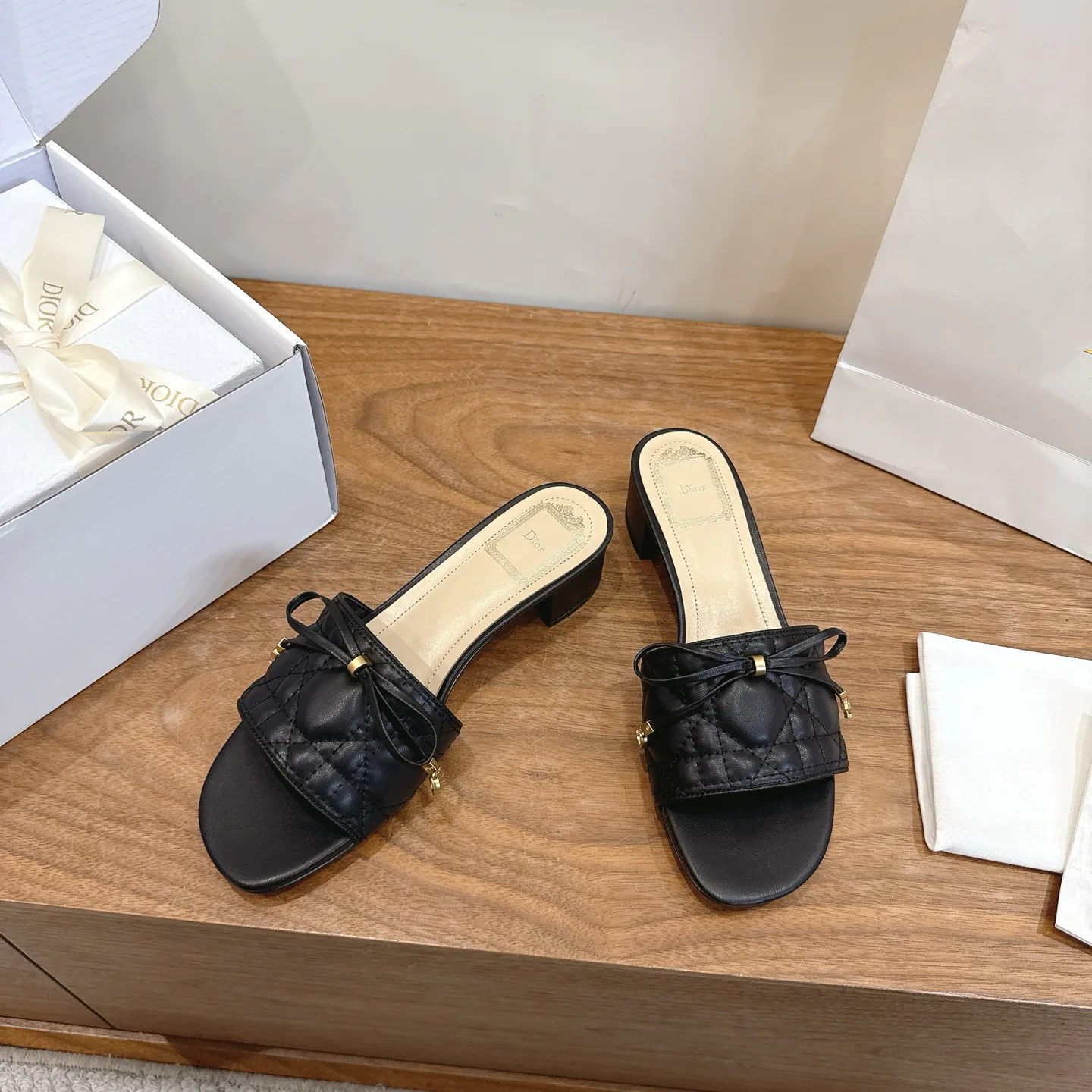Босоножки Женские Christian Dior 13581838