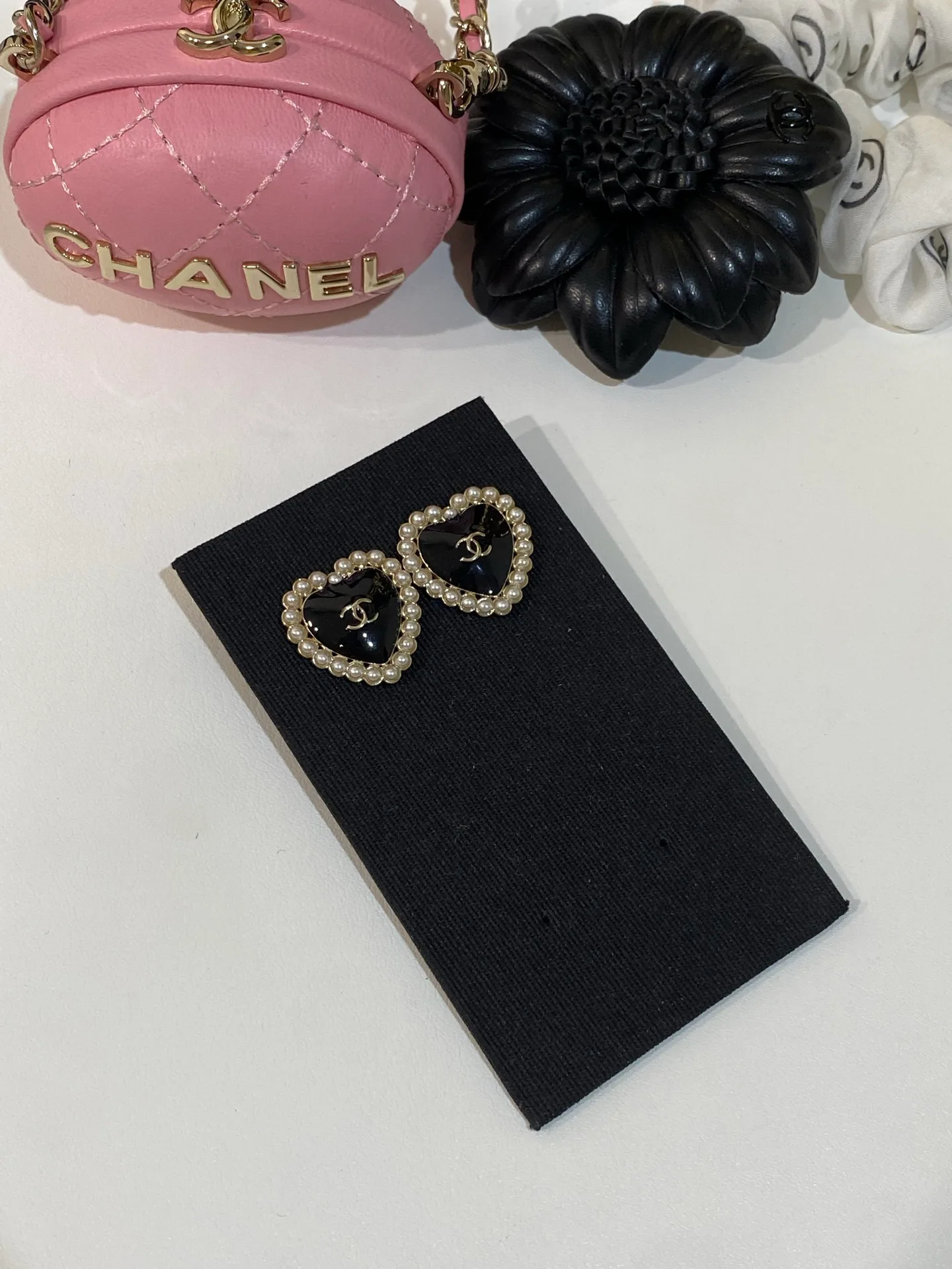 Бижутерия Chanel 18123110