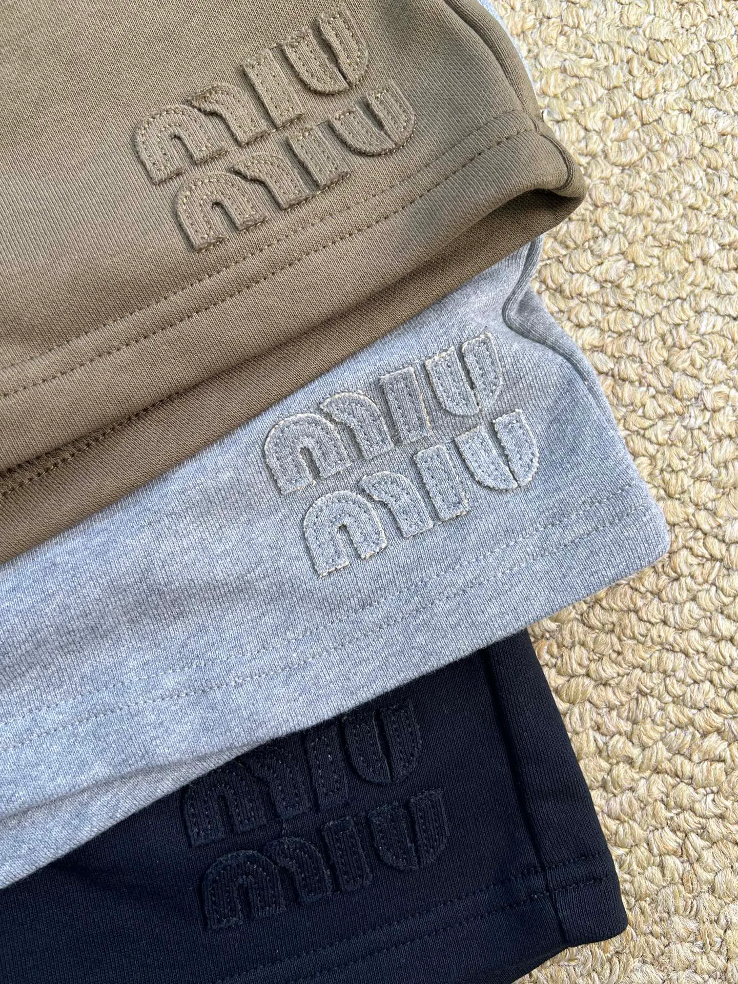 Шорты Женские Miu Miu 13136780