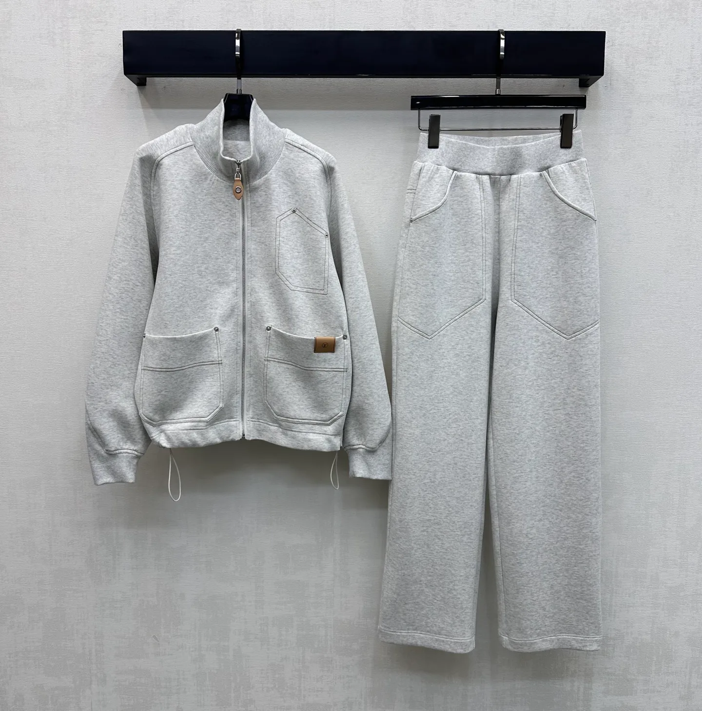 Костюмы Женские Louis Vuitton 11049581