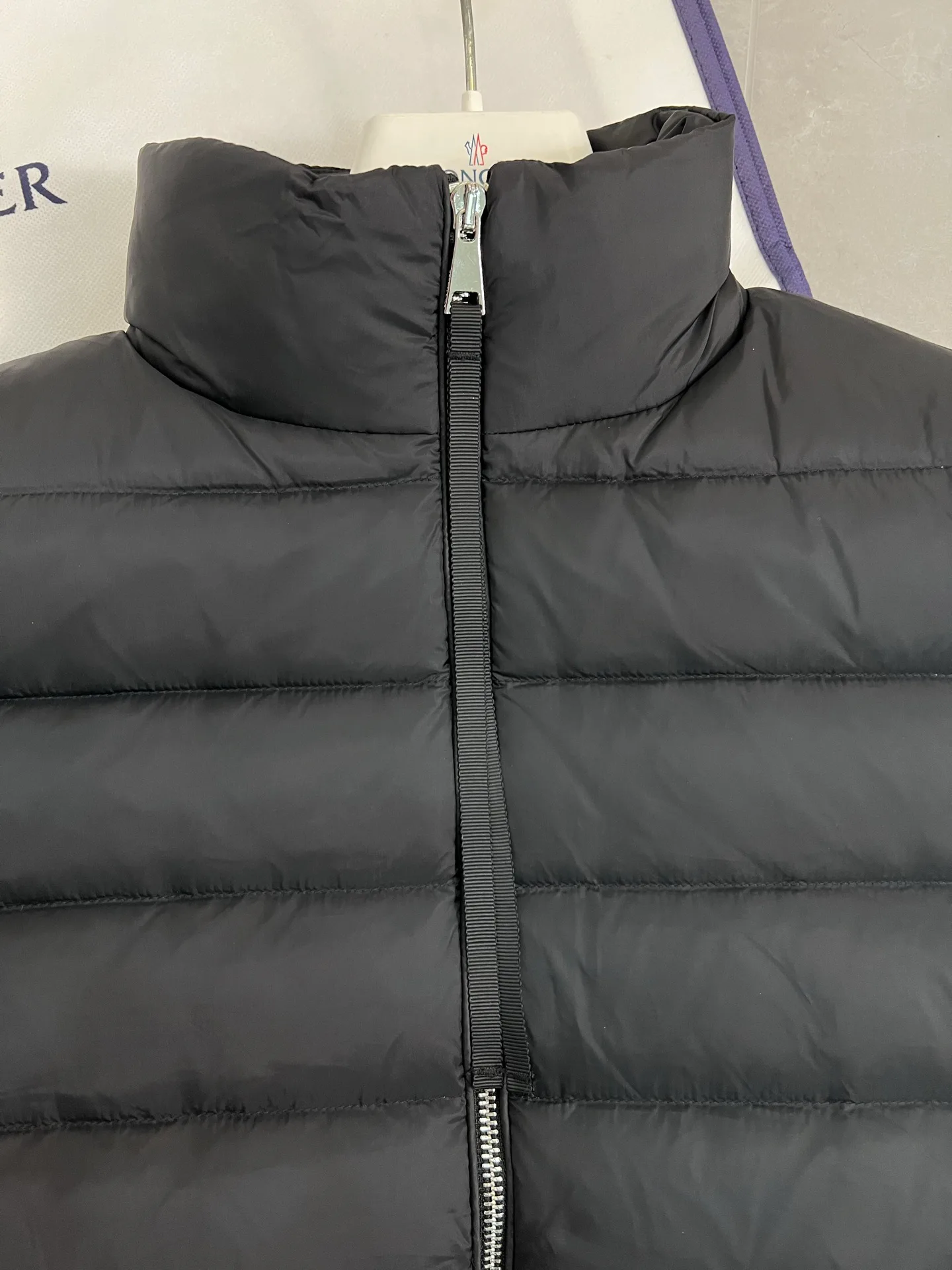 Куртки И Пуховики Женские Moncler 1845684
