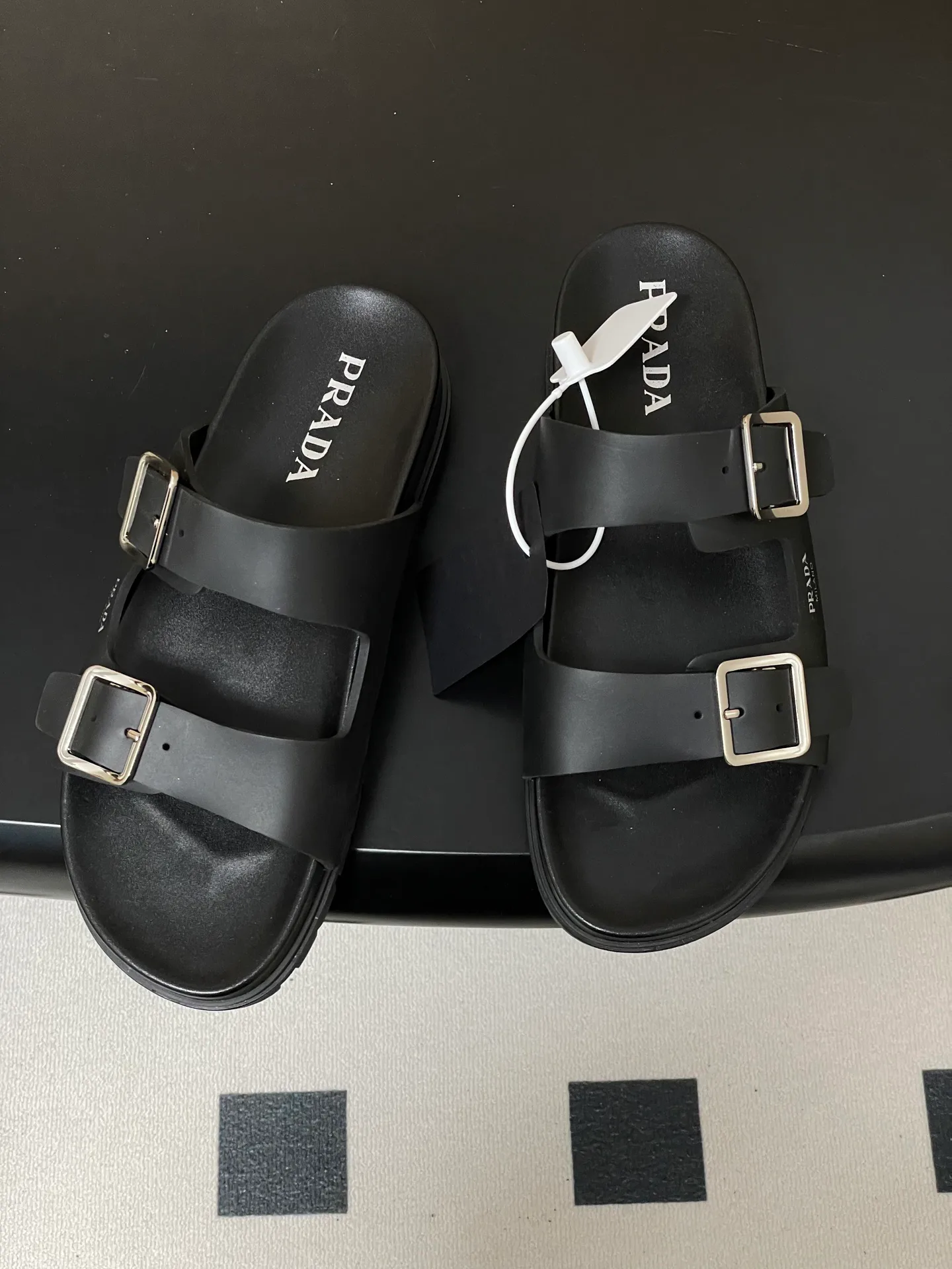 Сандалии Женские Prada 10993986