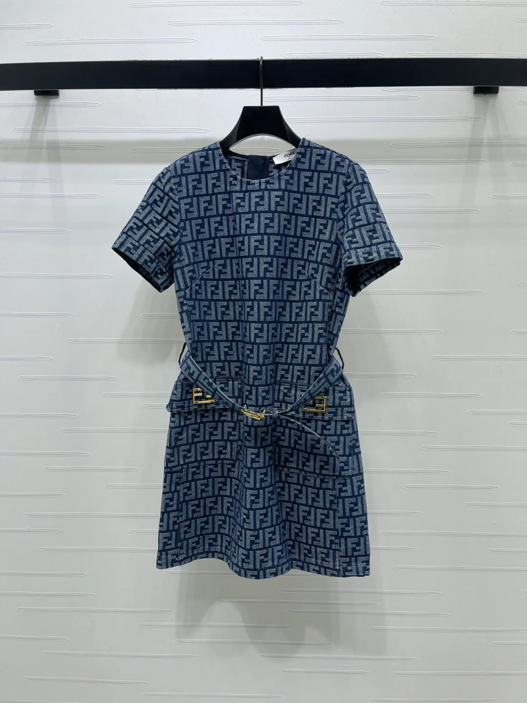 Платья Женские Fendi 13159873