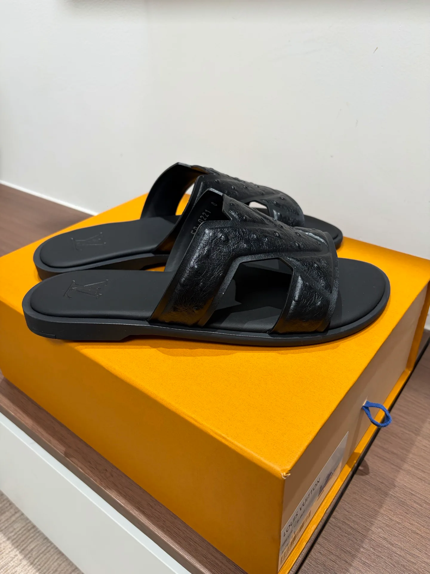 Шлепанцы Мужские Louis Vuitton 12826635