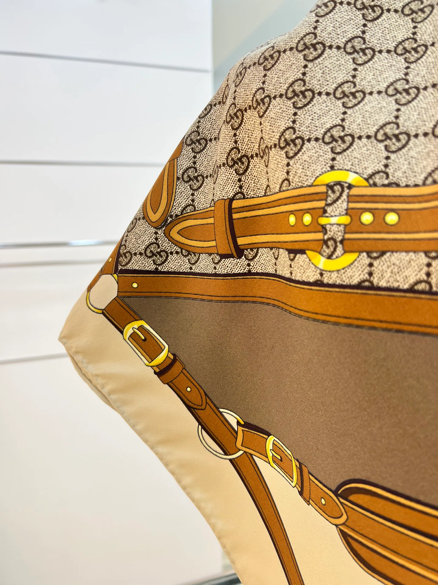 Платки Gucci 10644103