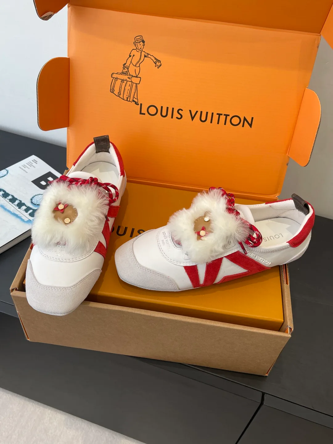 Кроссовки Женские Louis Vuitton 1595082