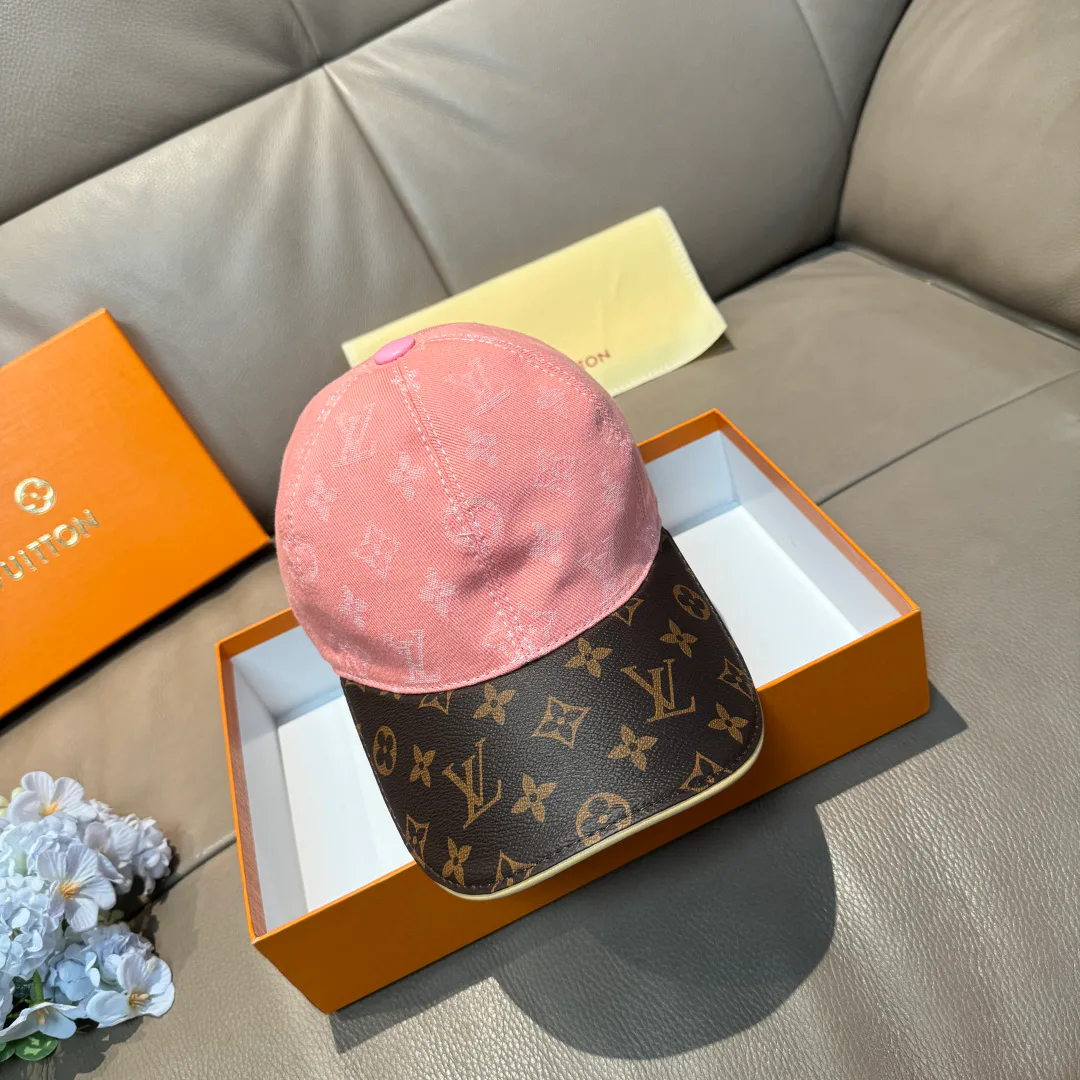 Головные Уборы Louis Vuitton 18347055