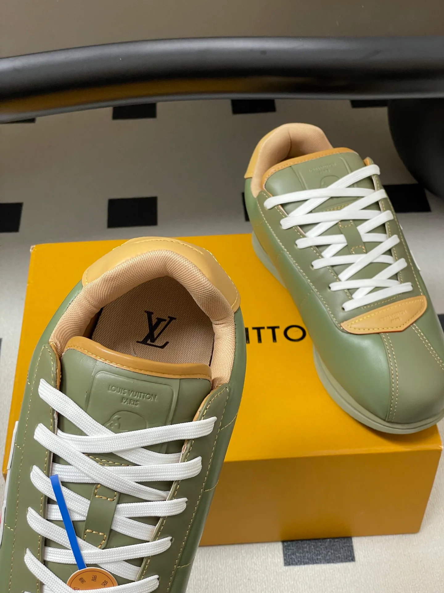 Кроссовки Женские Louis Vuitton 453897