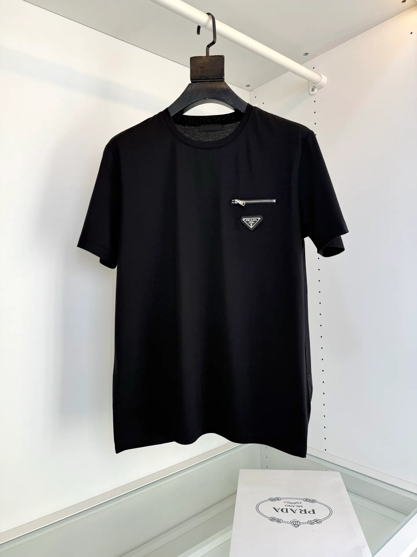 Футболки Мужские Prada 1997149