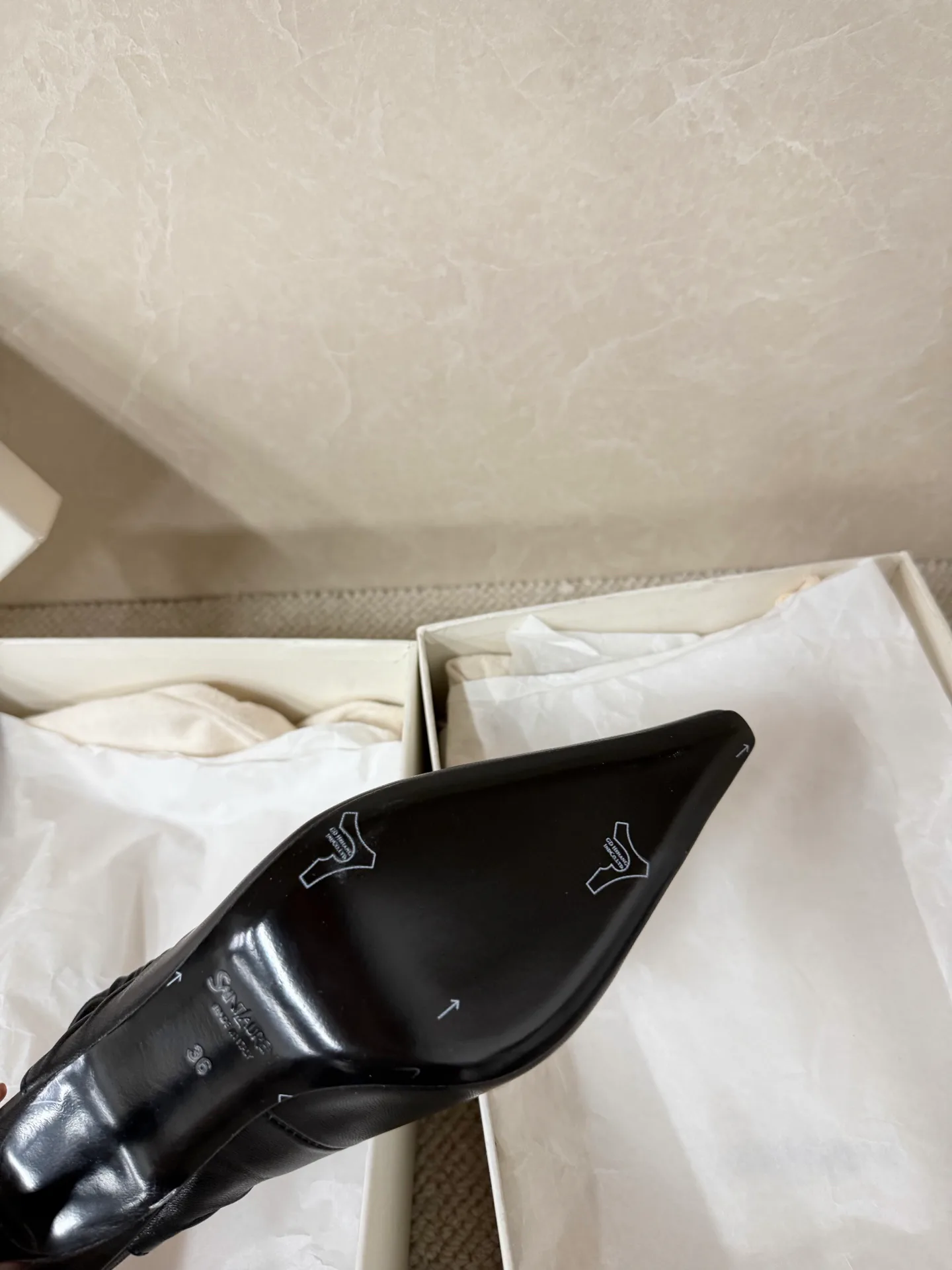 Туфли Женские Saint Laurent 3576279