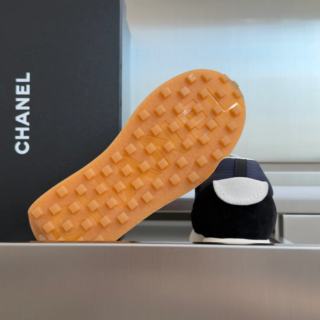 Кроссовки Женские Chanel 11226529