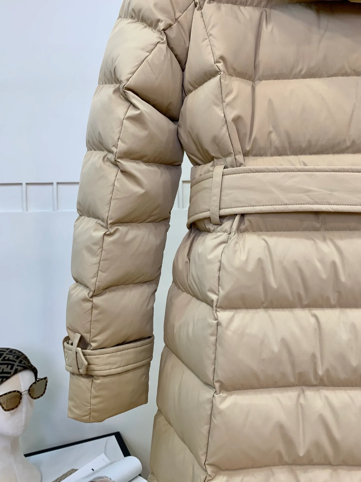 Куртки И Пуховики Женские Burberry 18741878