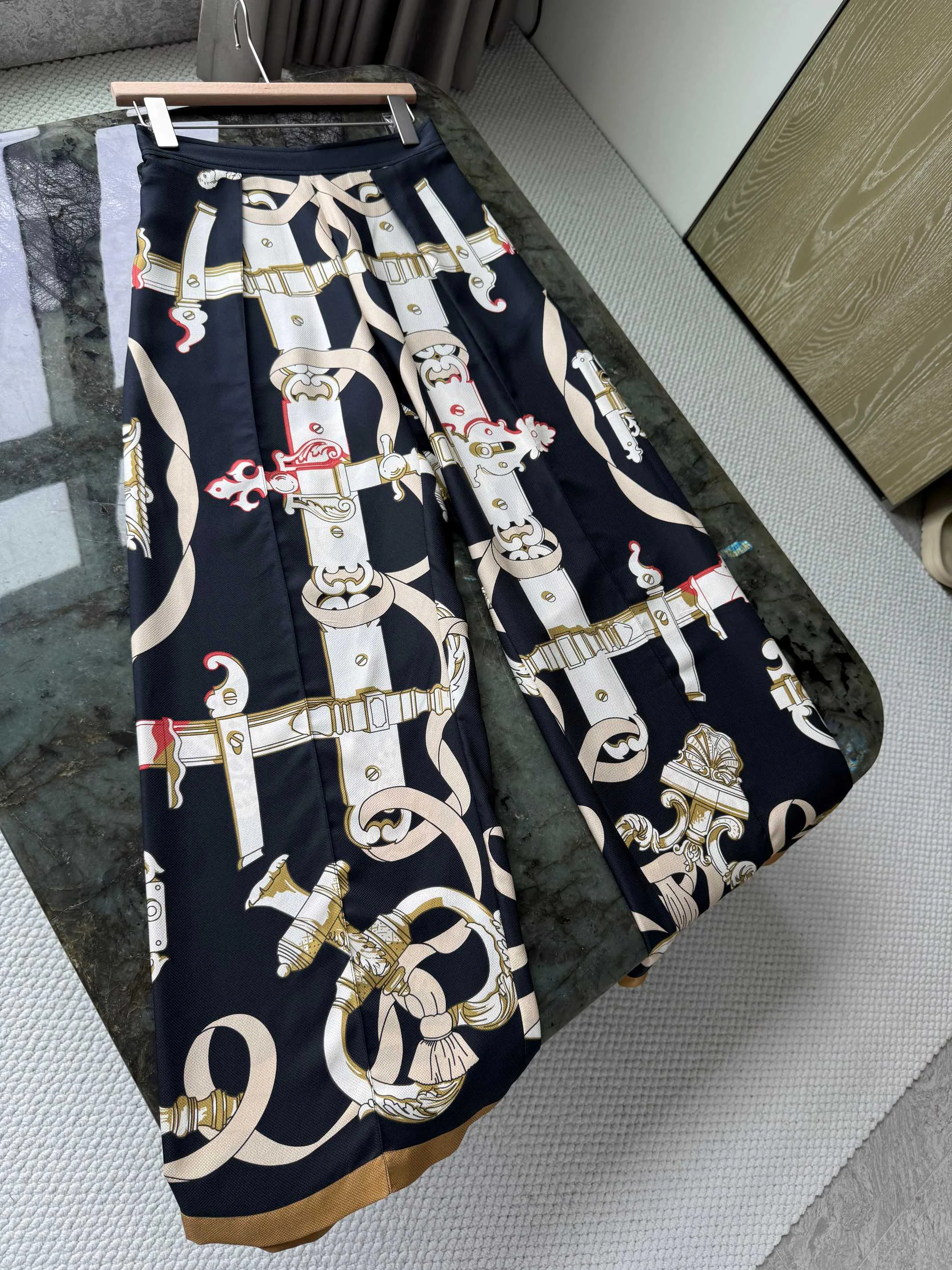 Костюмы Женские Hermes 10679611