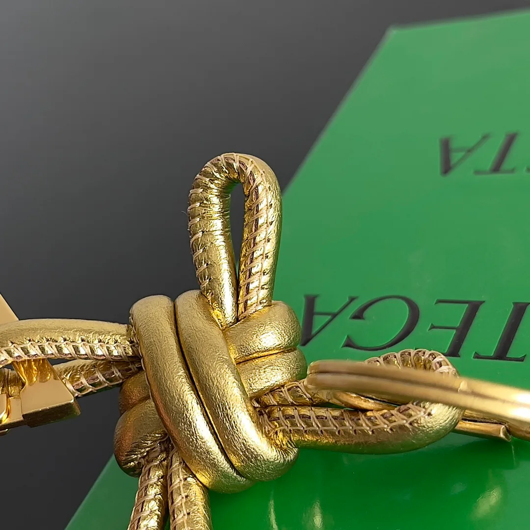 Ключницы Bottega Veneta 595642