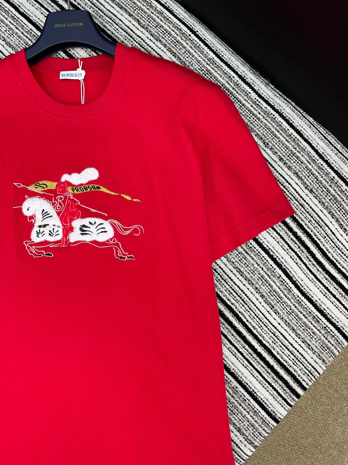 Футболки Женские Burberry 528085