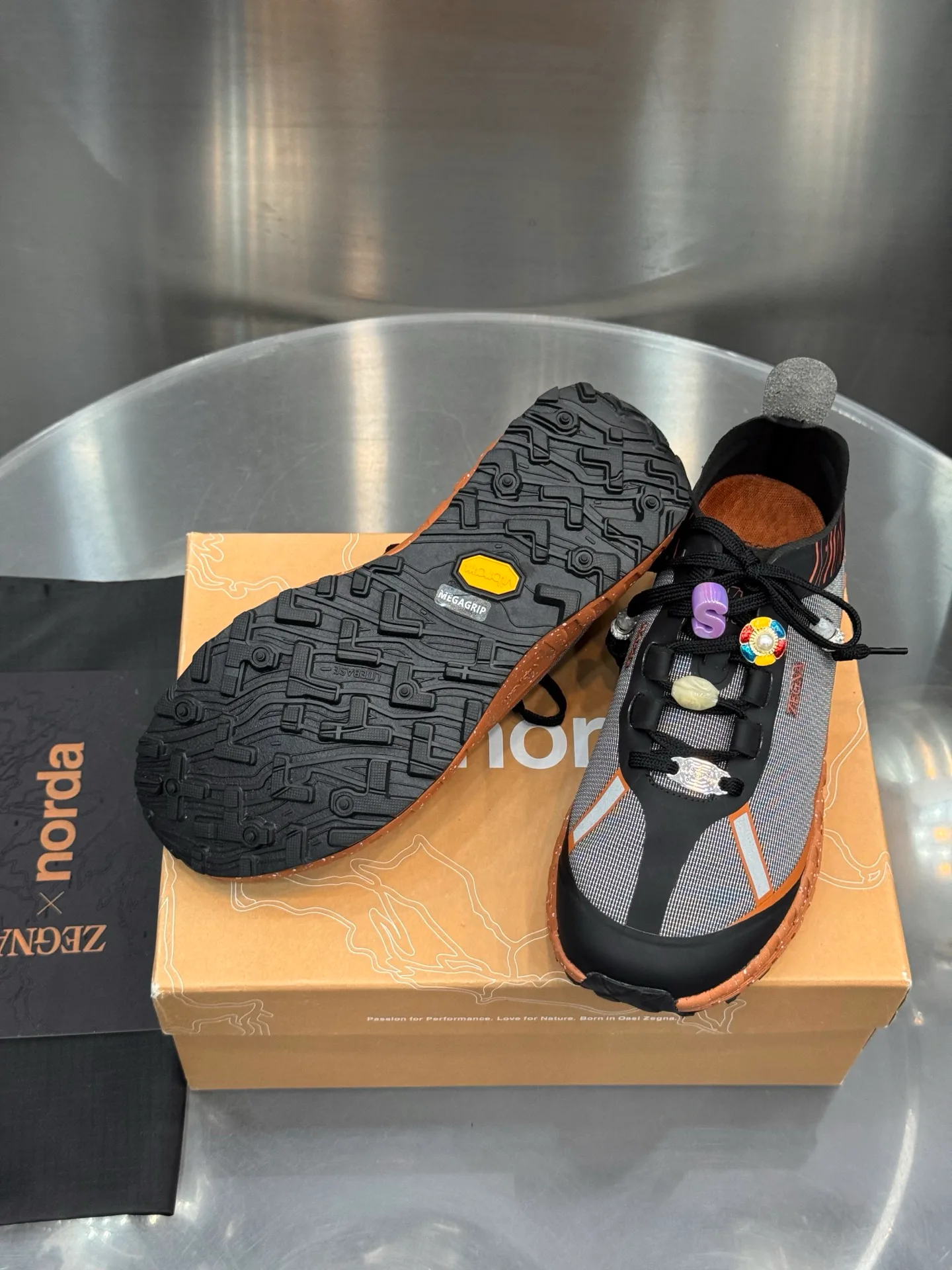 Кроссовки Женские Zegna 18505109