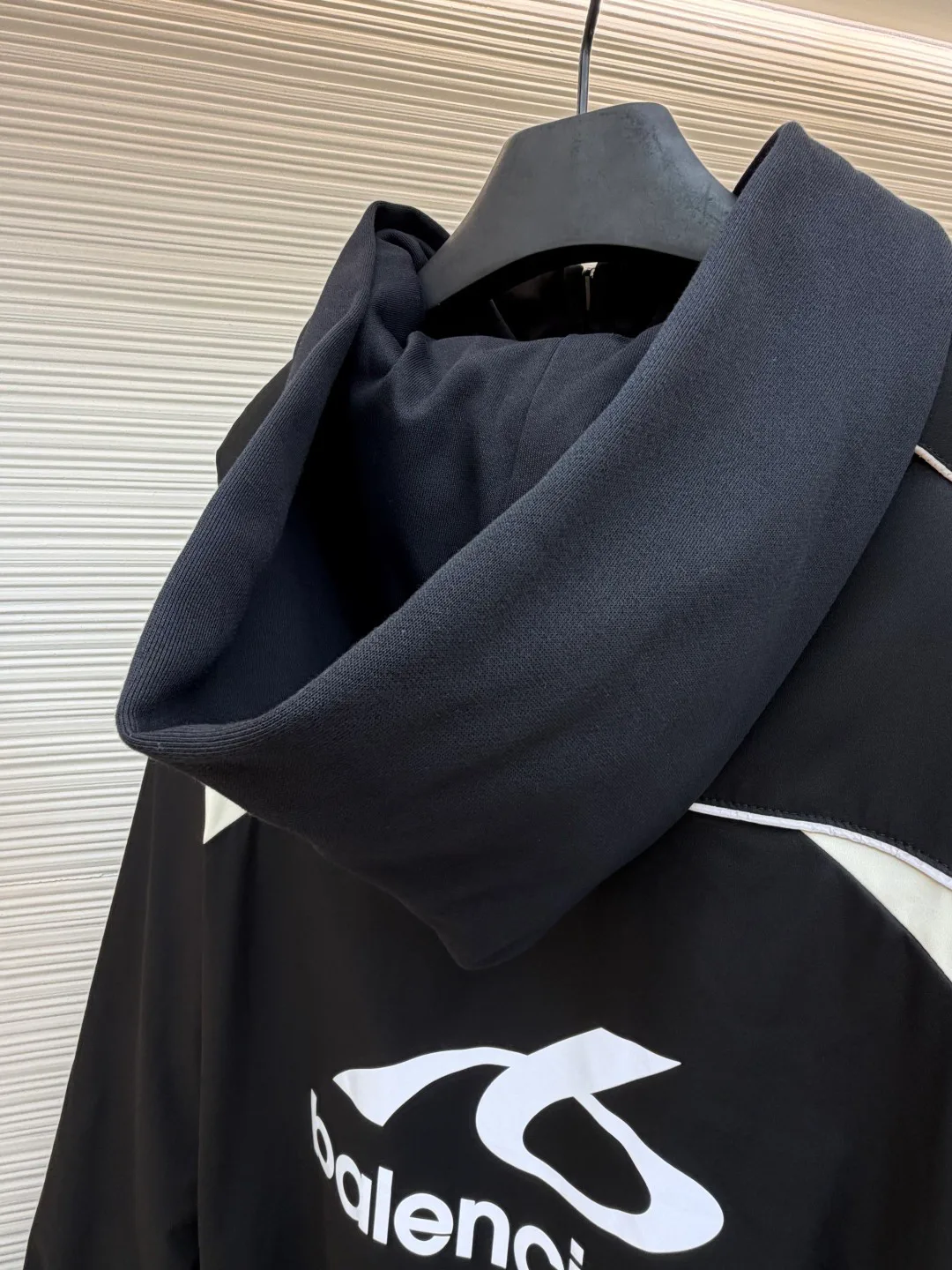 Свитшоты И Худи Мужские Balenciaga 18513781
