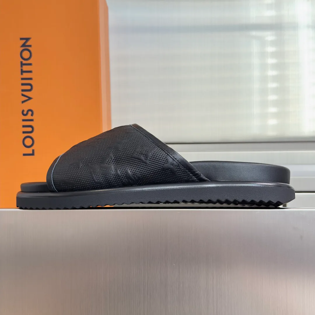 Сандалии Мужские Louis Vuitton 11852550