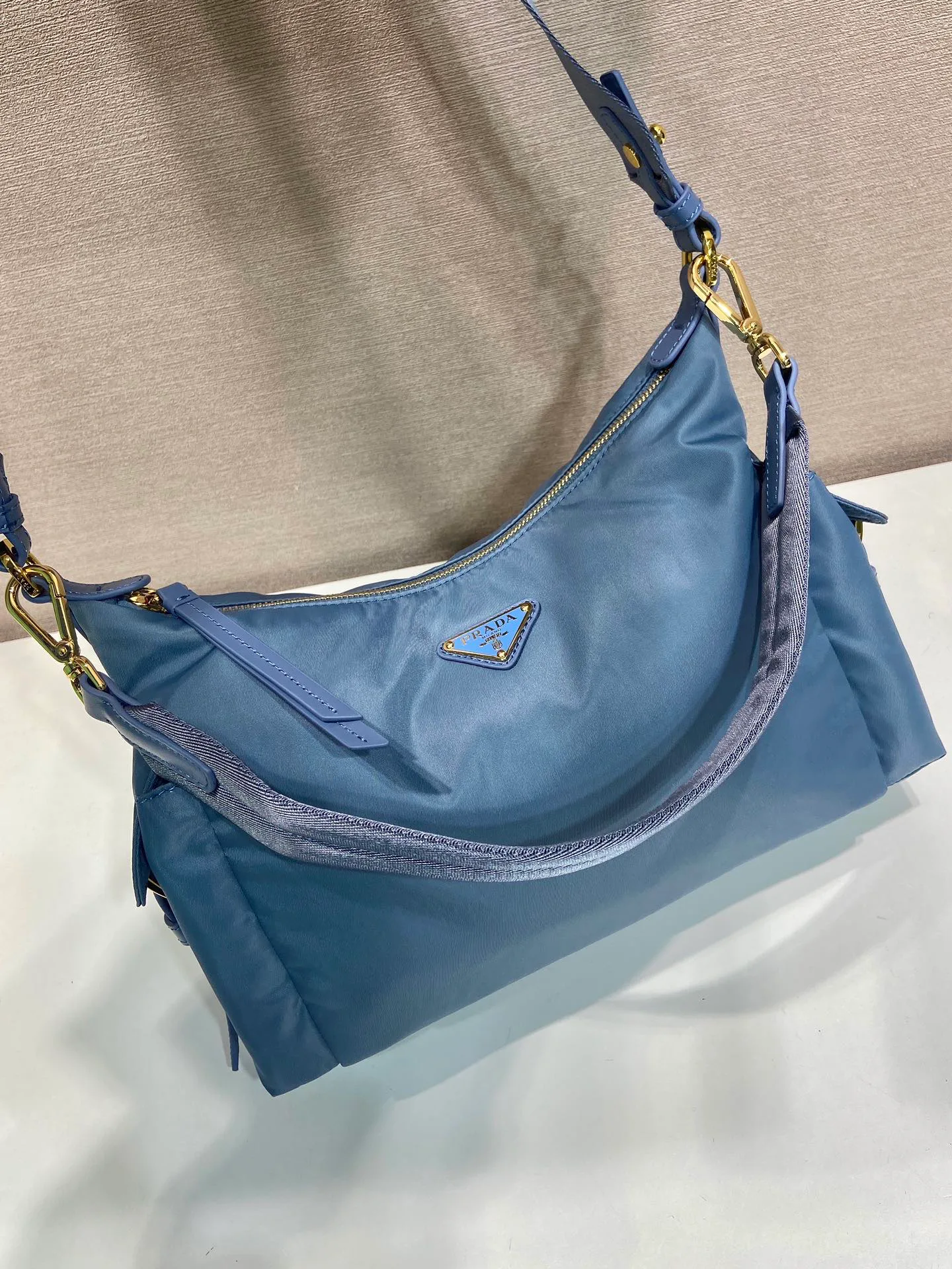 Сумки На Ремне Женские Prada 12874264