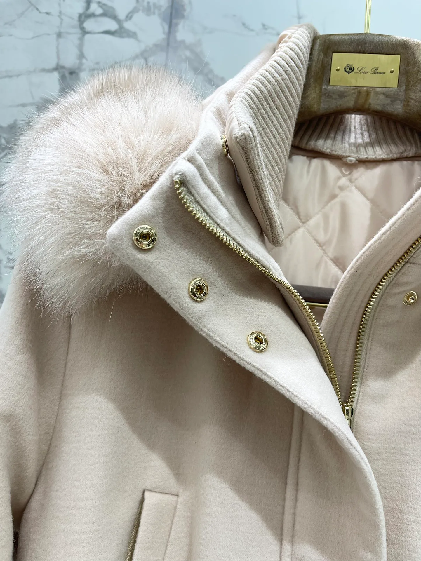 Куртки И Пуховики Женские Loro Piana 1144972