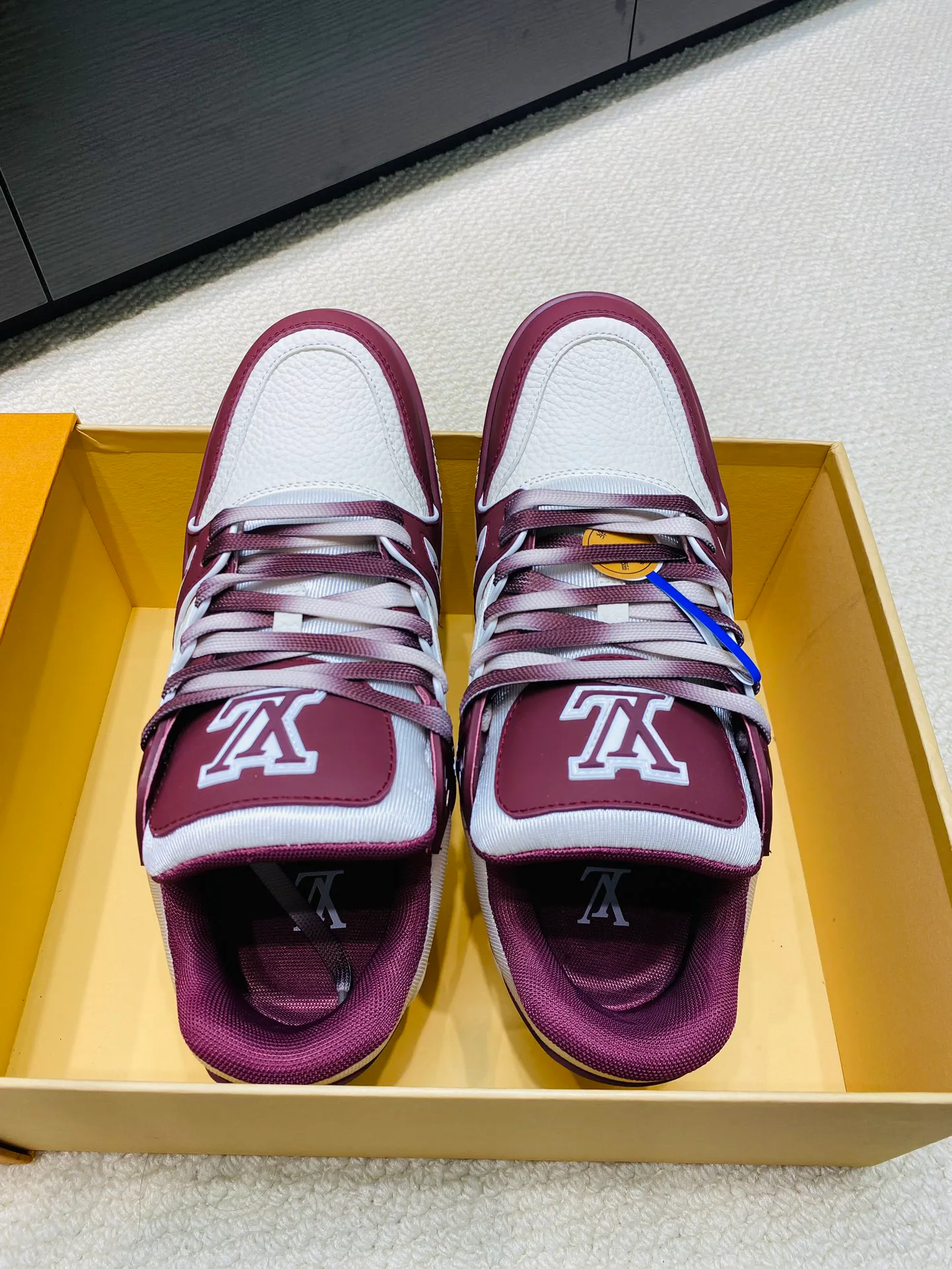 Кроссовки Женские Louis Vuitton 15277