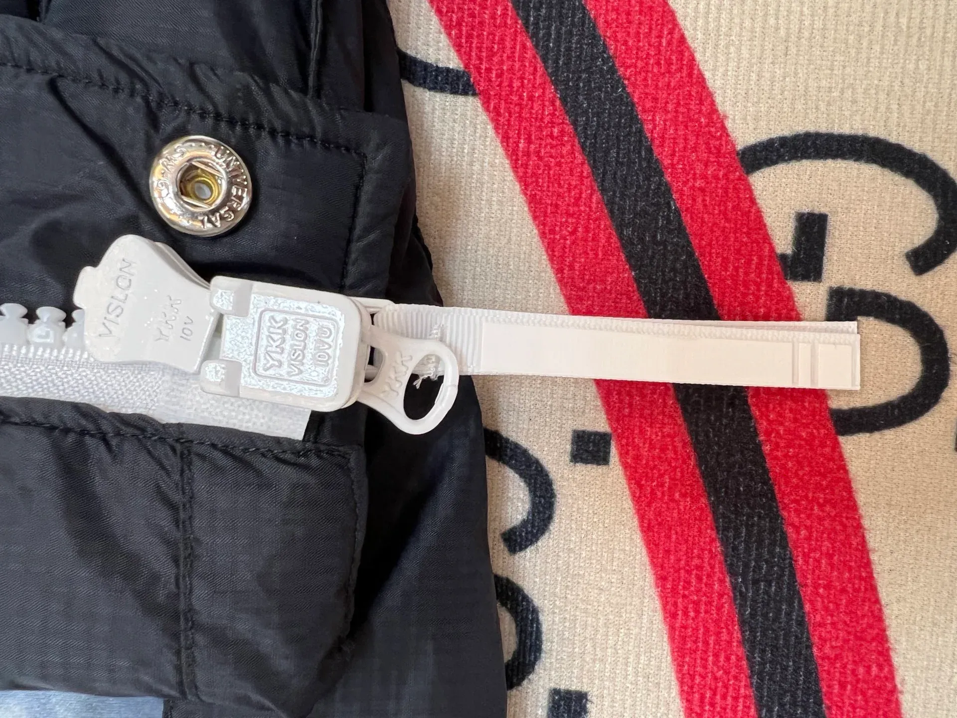 Жилеты Женские Canada Goose 1294397