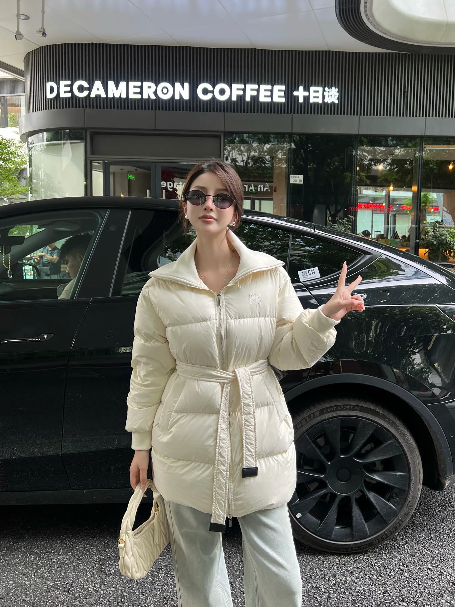 Куртки И Пуховики Женские Miu Miu 3723