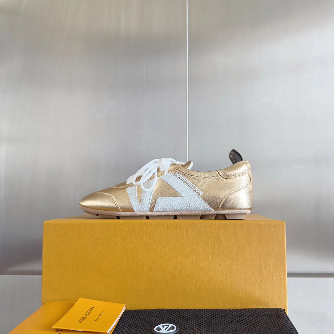 Кроссовки Женские Louis Vuitton 3098237