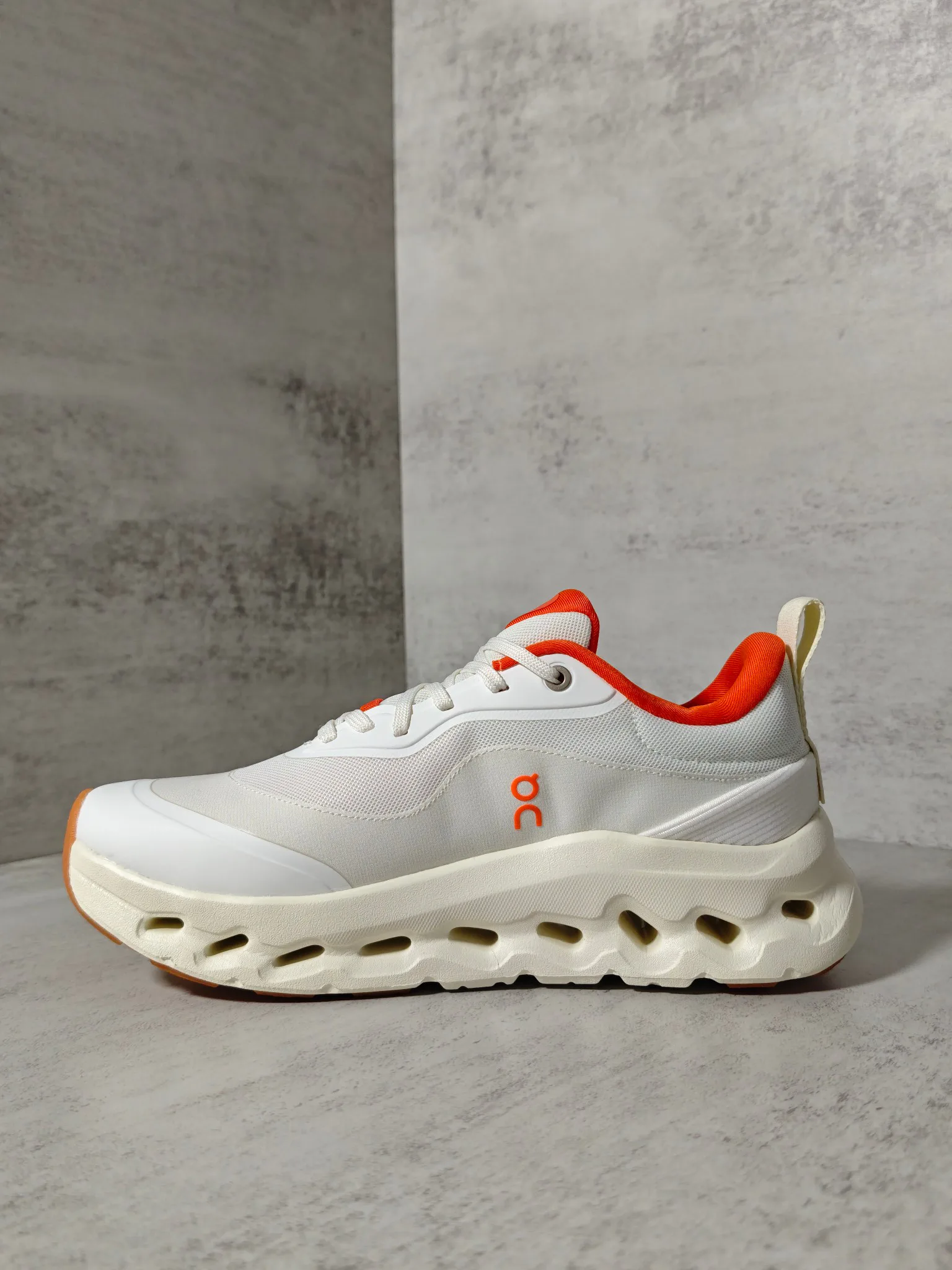 Кроссовки Женские Loewe 108288