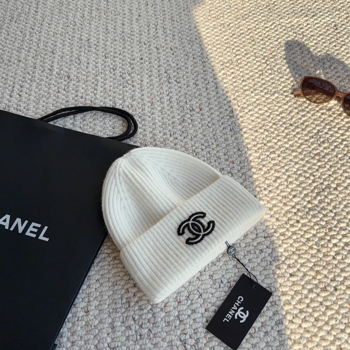 Головные Уборы Chanel 18450123