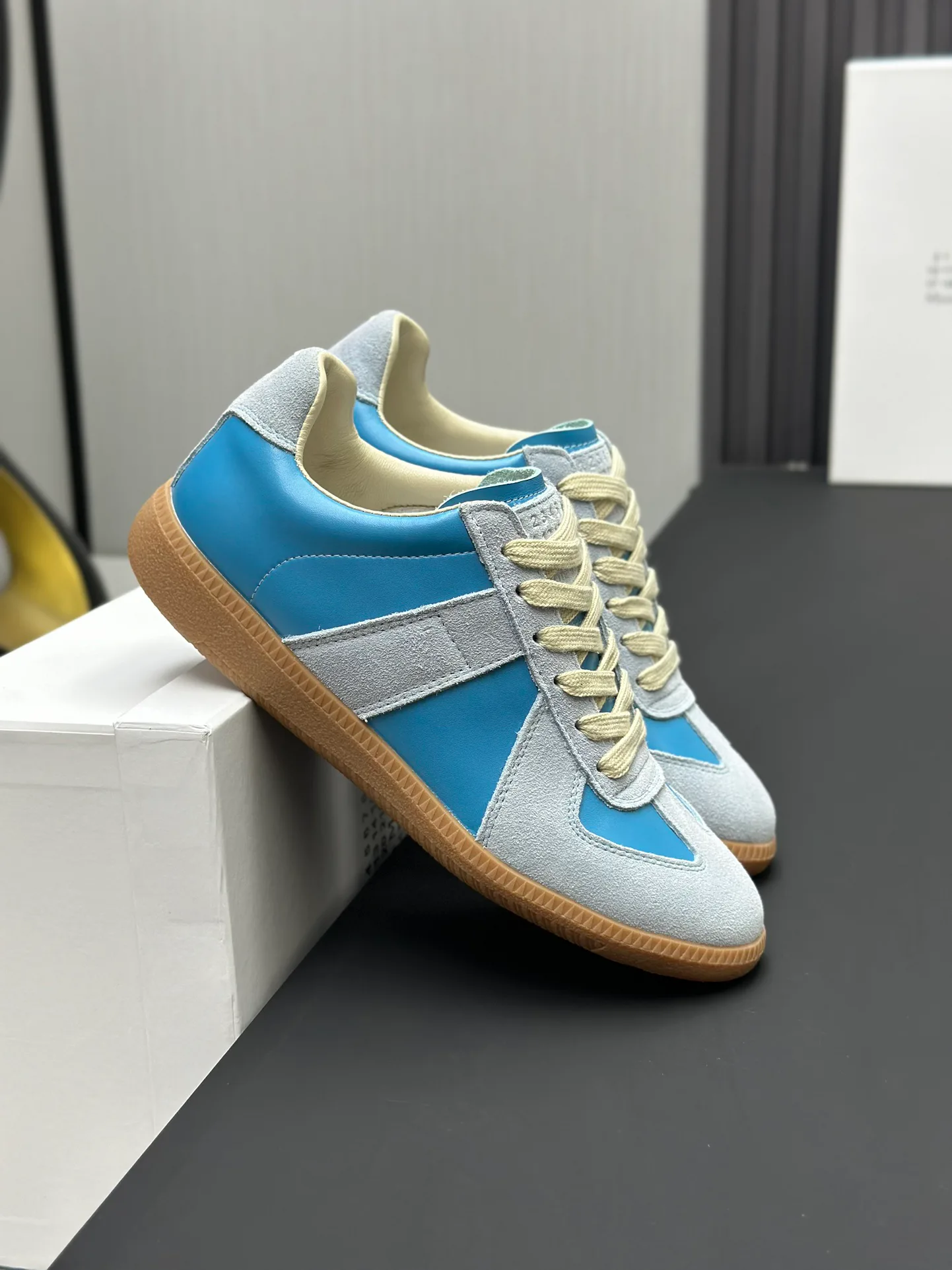 Кроссовки Женские Maison Margiela 9039726