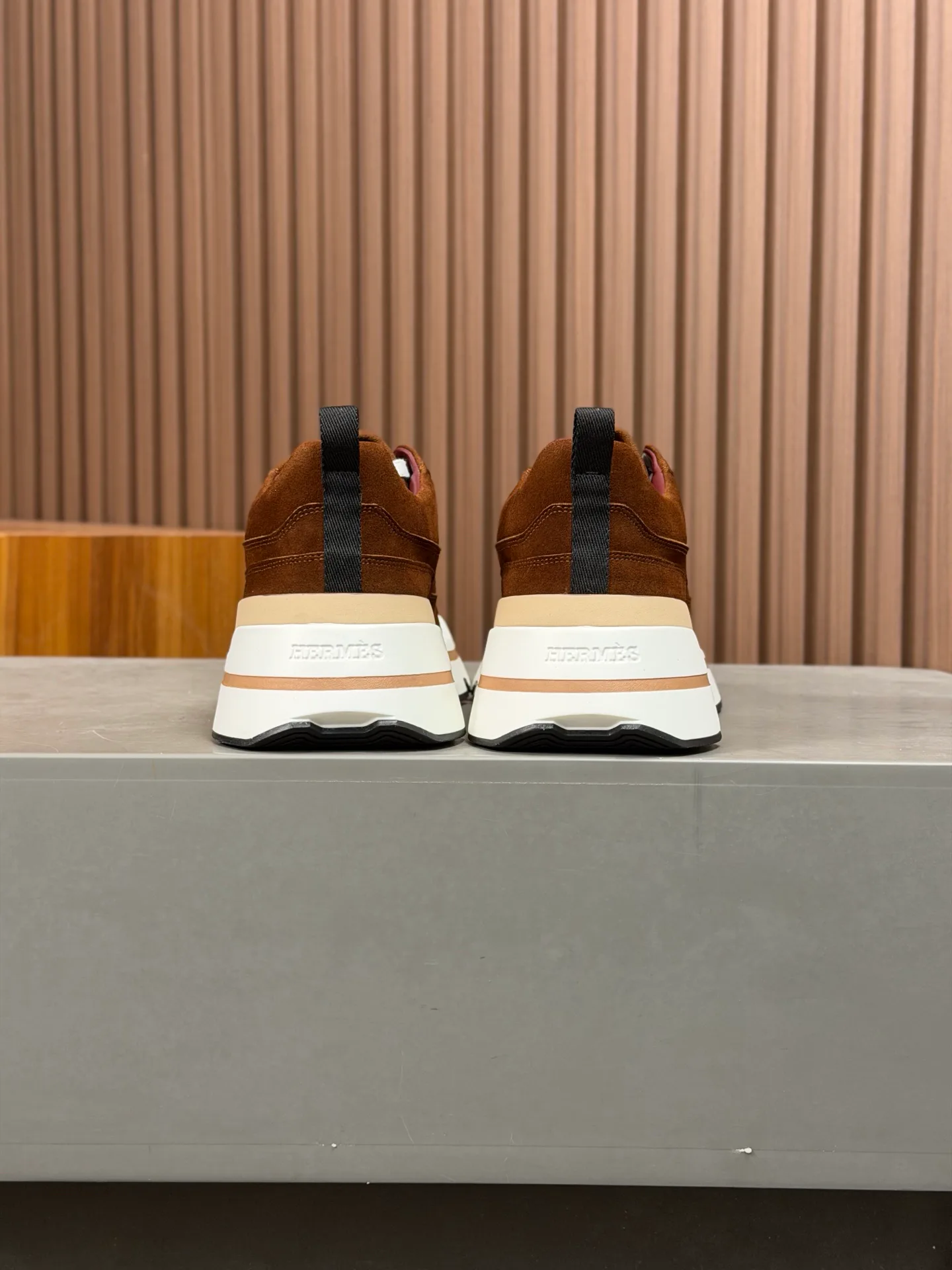 Кроссовки Мужские Hermes 18116577
