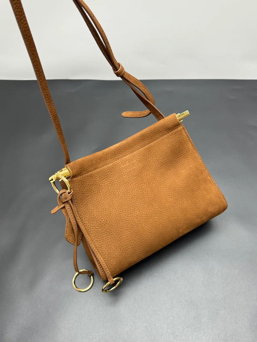 Клатчи Женские Alaia 11667404