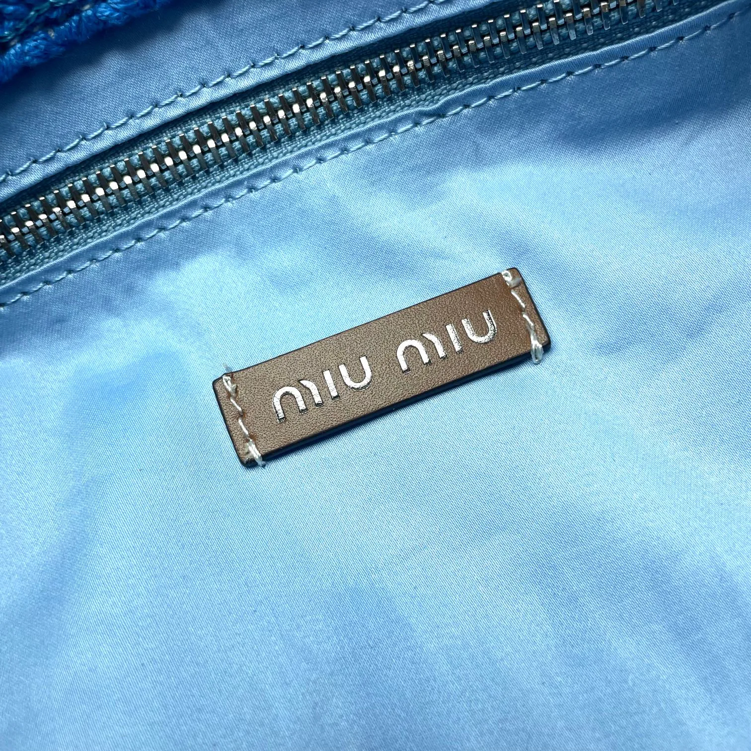 Сумки На Ремне Женские Miu Miu 111361