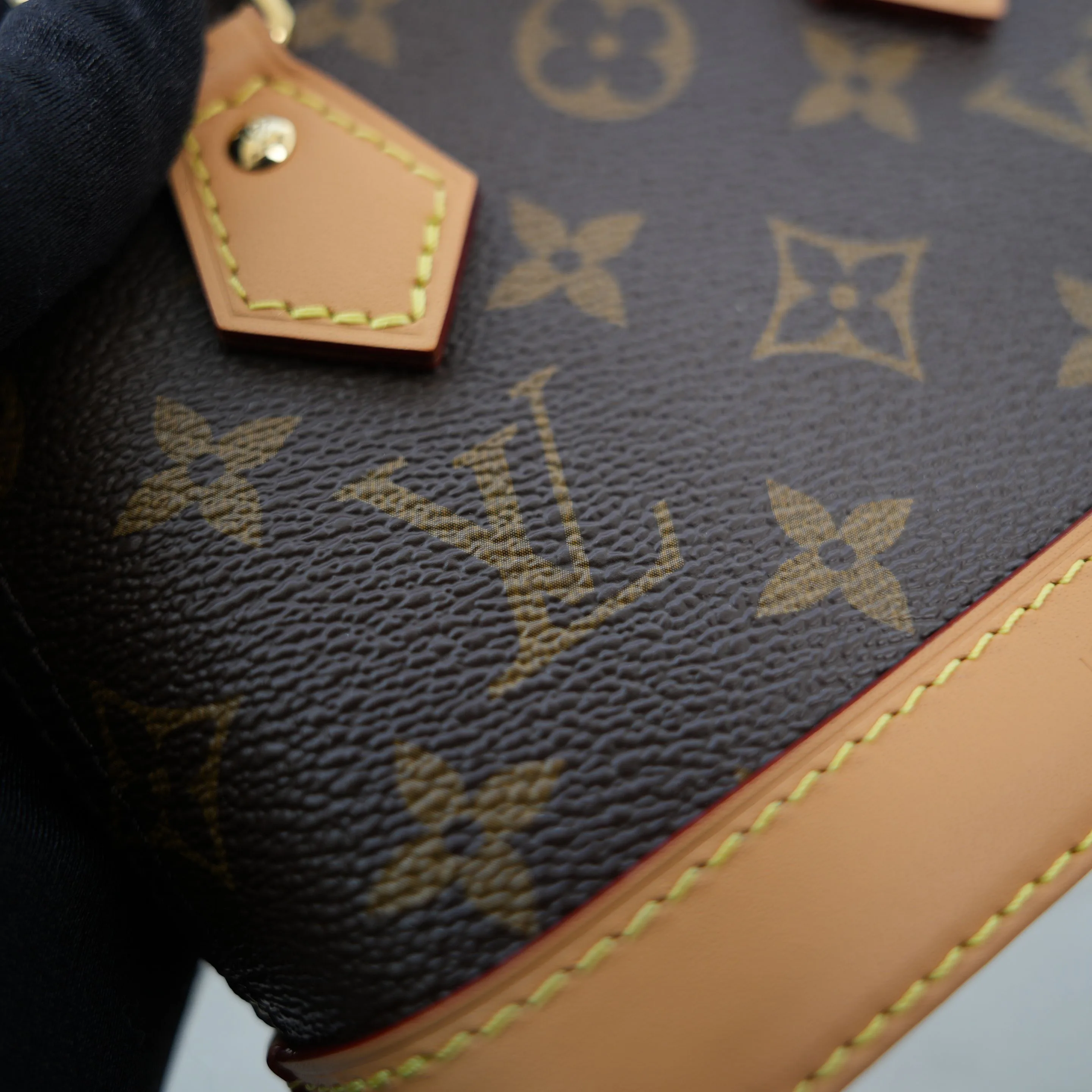 Сумки На Ремне Женские Loewe 2810