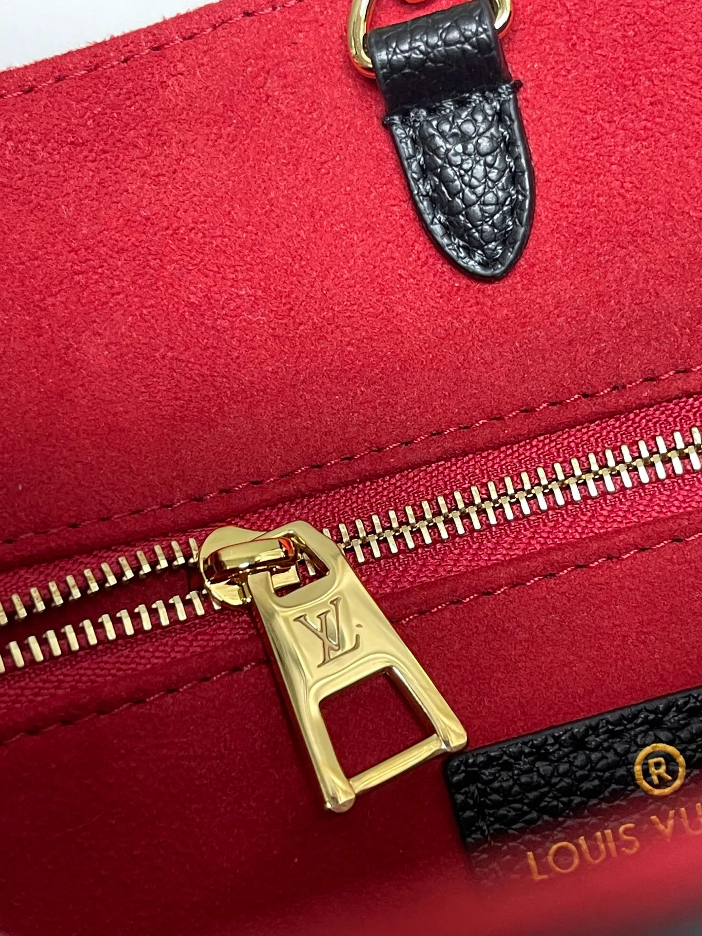 Классические Сумки Женские Louis Vuitton 11564886