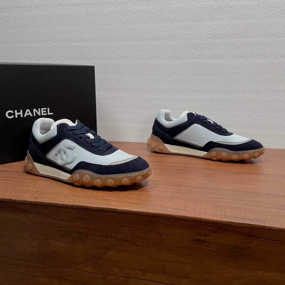 Кроссовки Женские Chanel 18000603