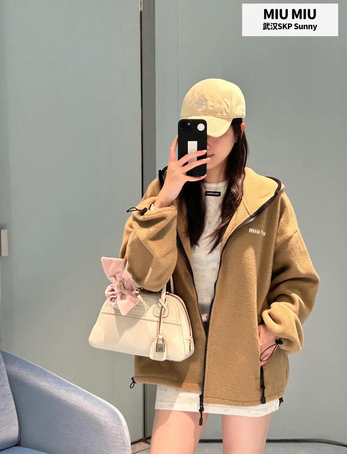 Куртки И Пуховики Женские Miu Miu 18033885