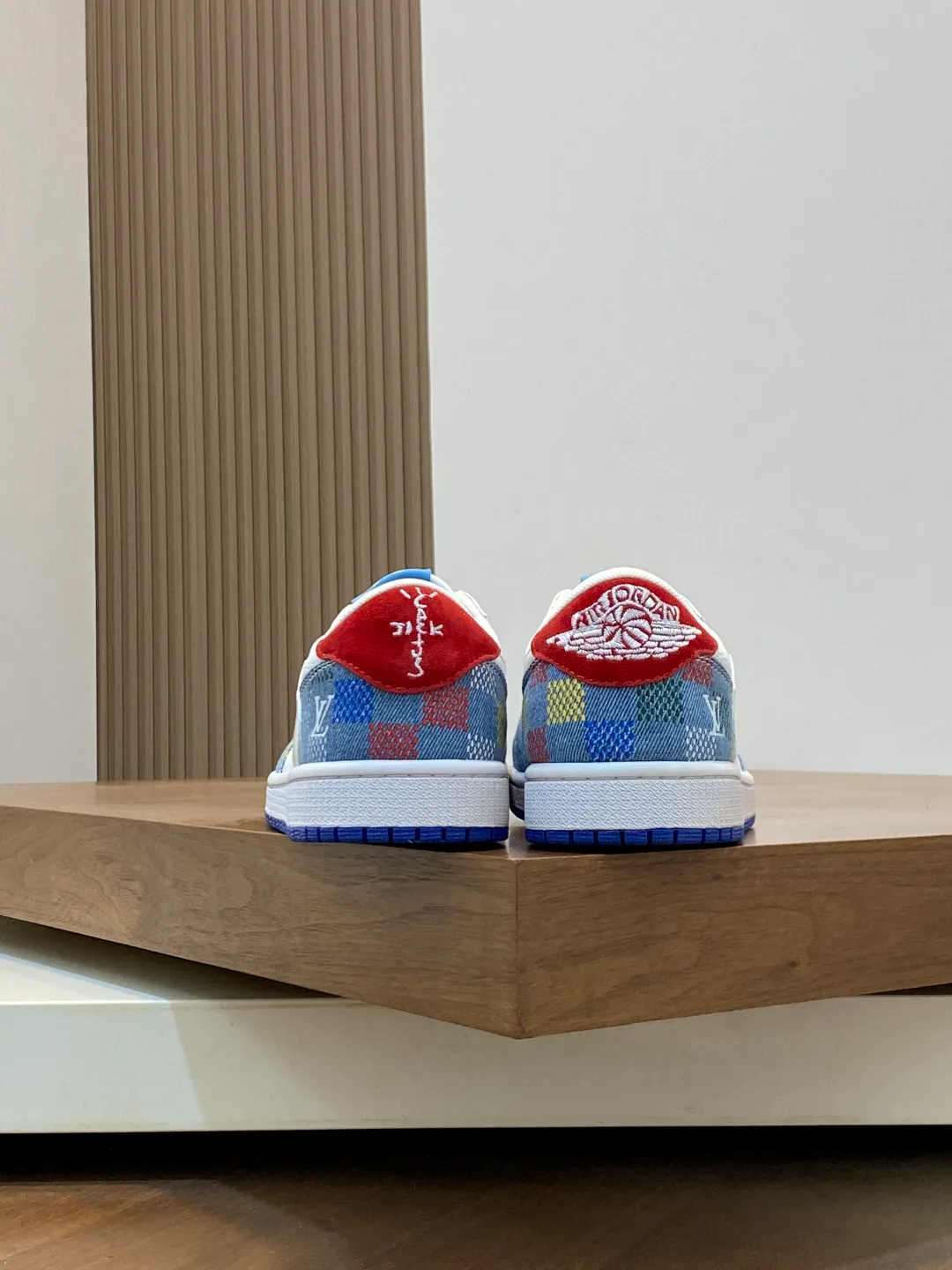 Кроссовки Мужские Louis Vuitton 162948