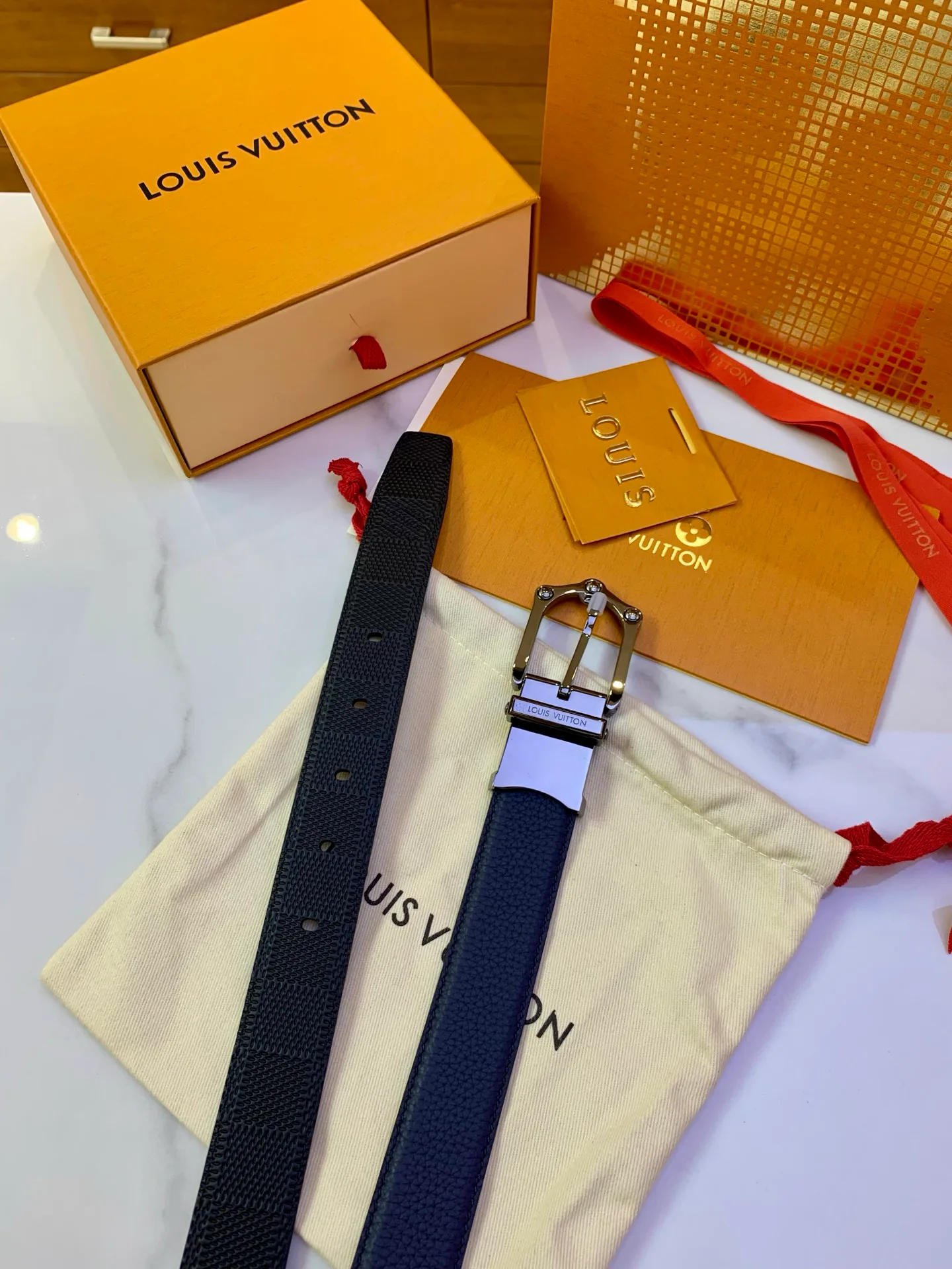 Ремни Louis Vuitton 17638908
